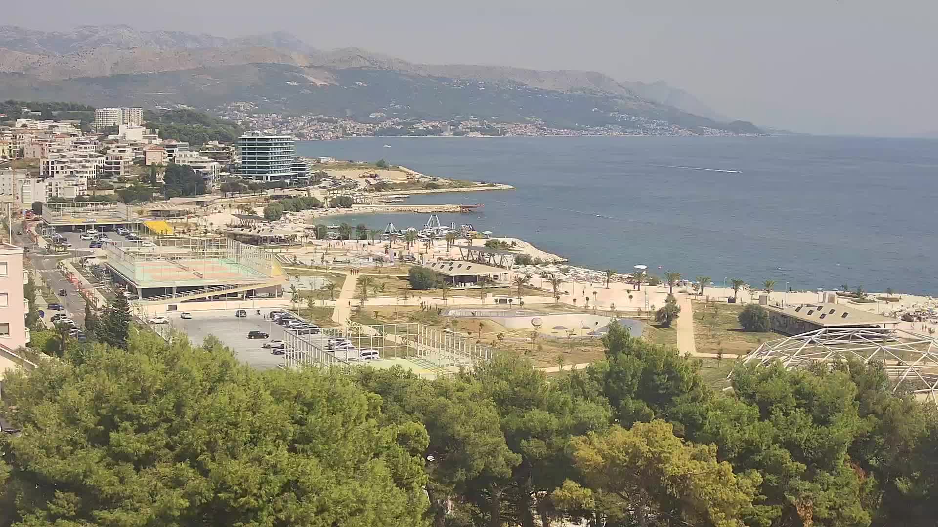 Plaža Žnjan in športni objekti – Split