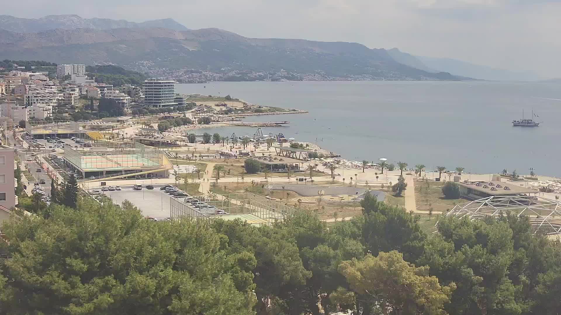 Plage Žnjan et installations sportives – Split