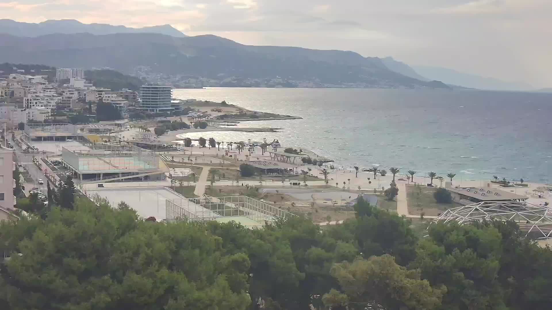 Plaža Žnjan in športni objekti – Split