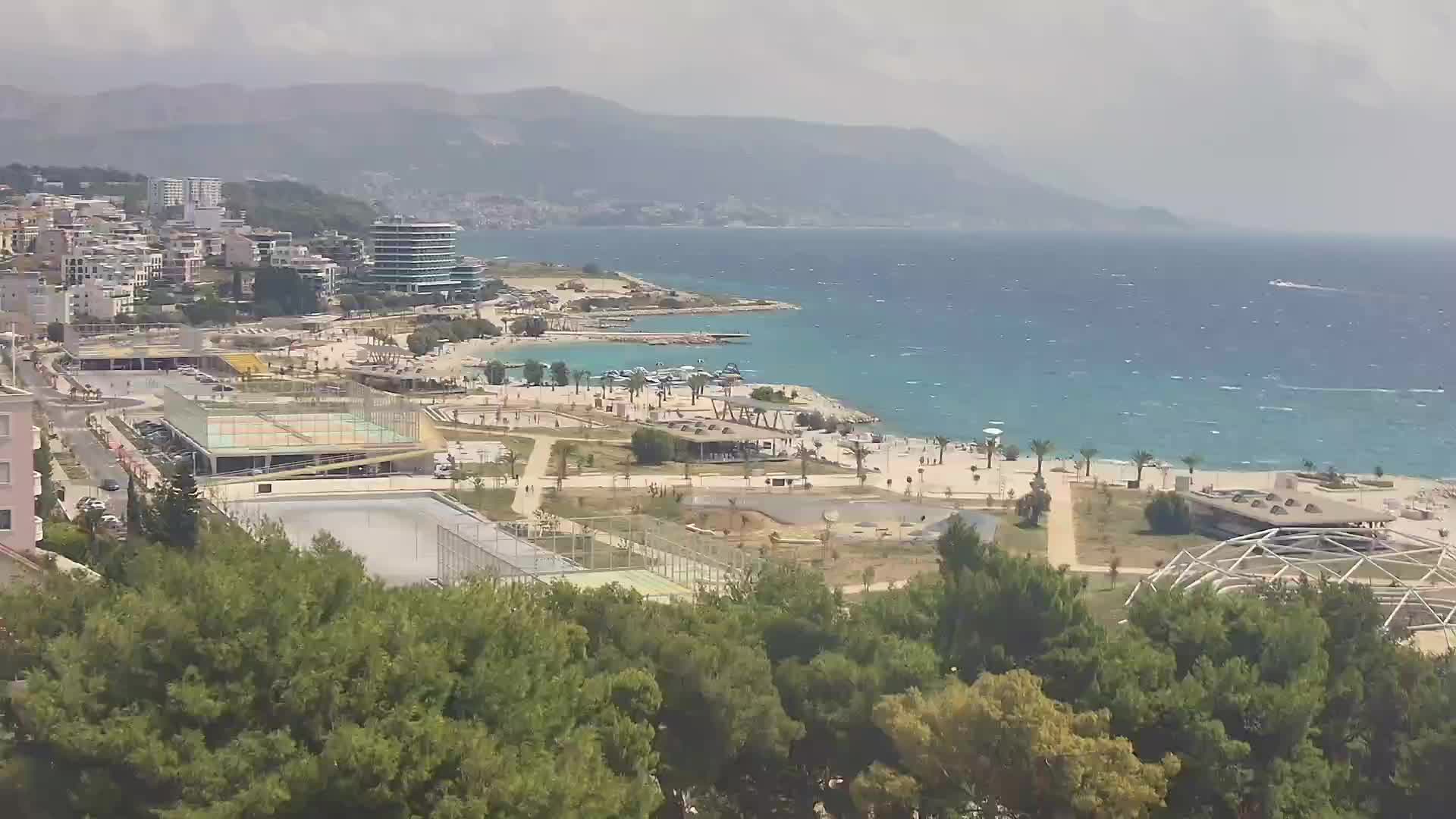 Plaža Žnjan in športni objekti – Split