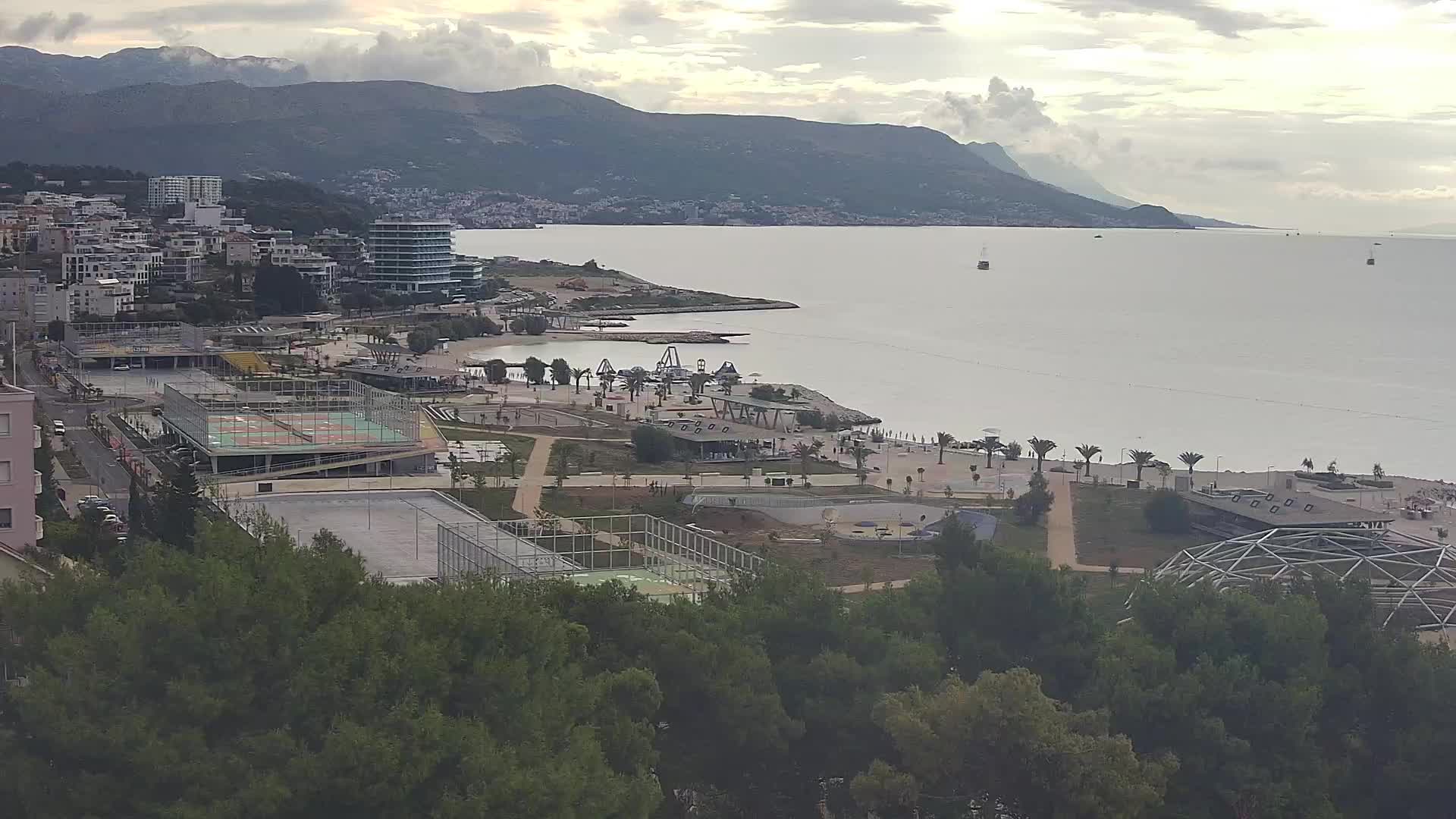 Plaža Žnjan in športni objekti – Split