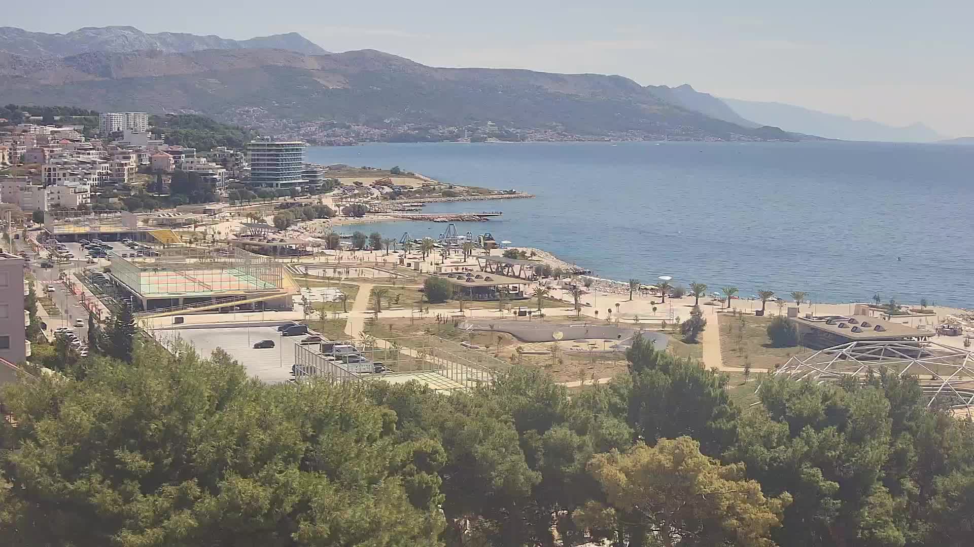 Plaža Žnjan in športni objekti – Split