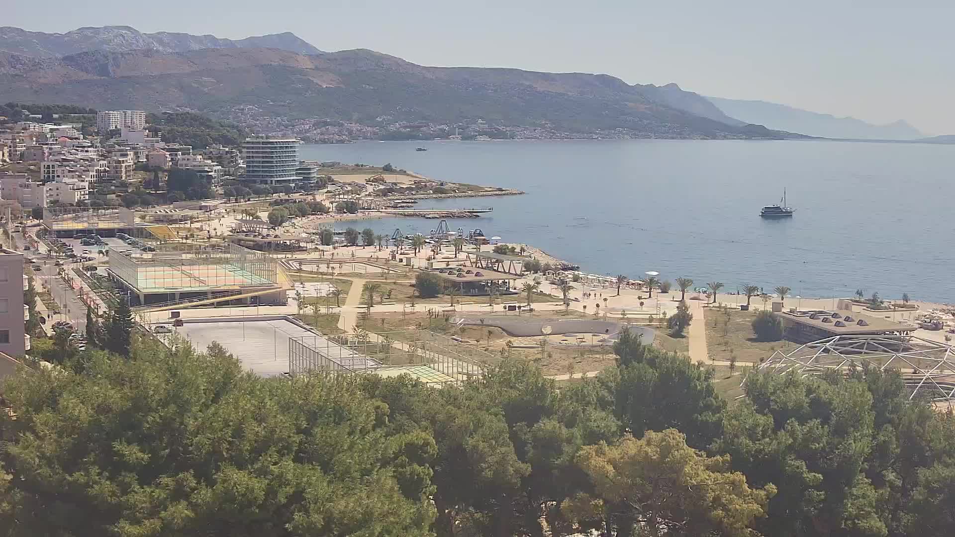 Playa Žnjan e instalaciones deportivas – Split