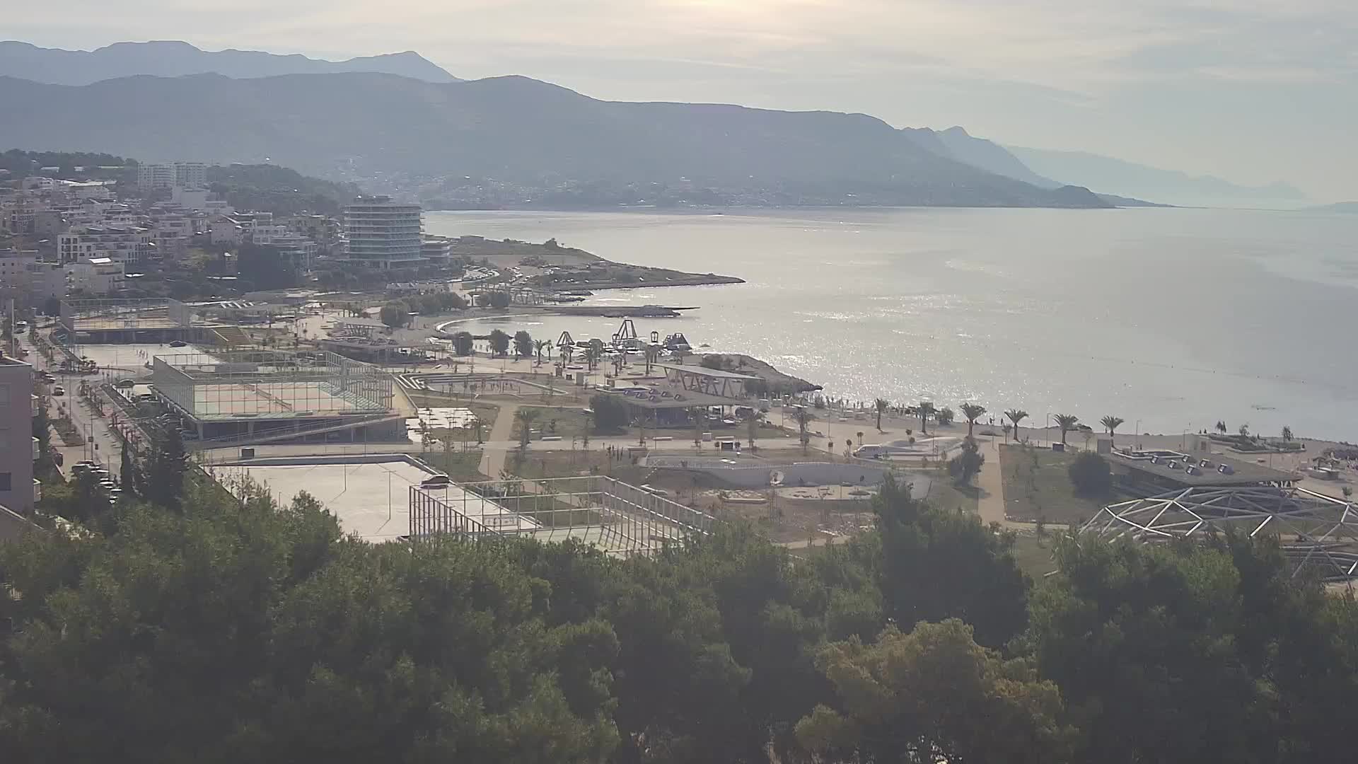 Plaža Žnjan in športni objekti – Split