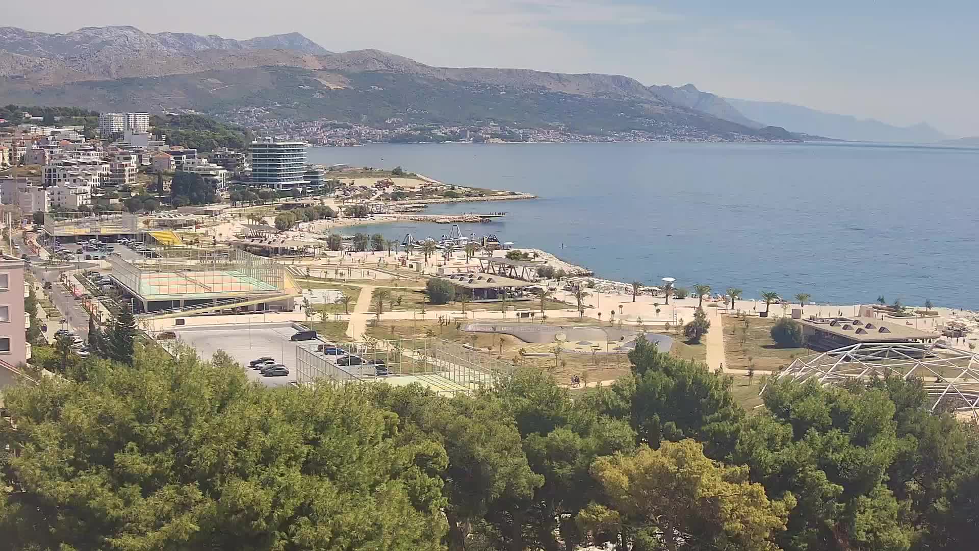 Plaža Žnjan in športni objekti – Split