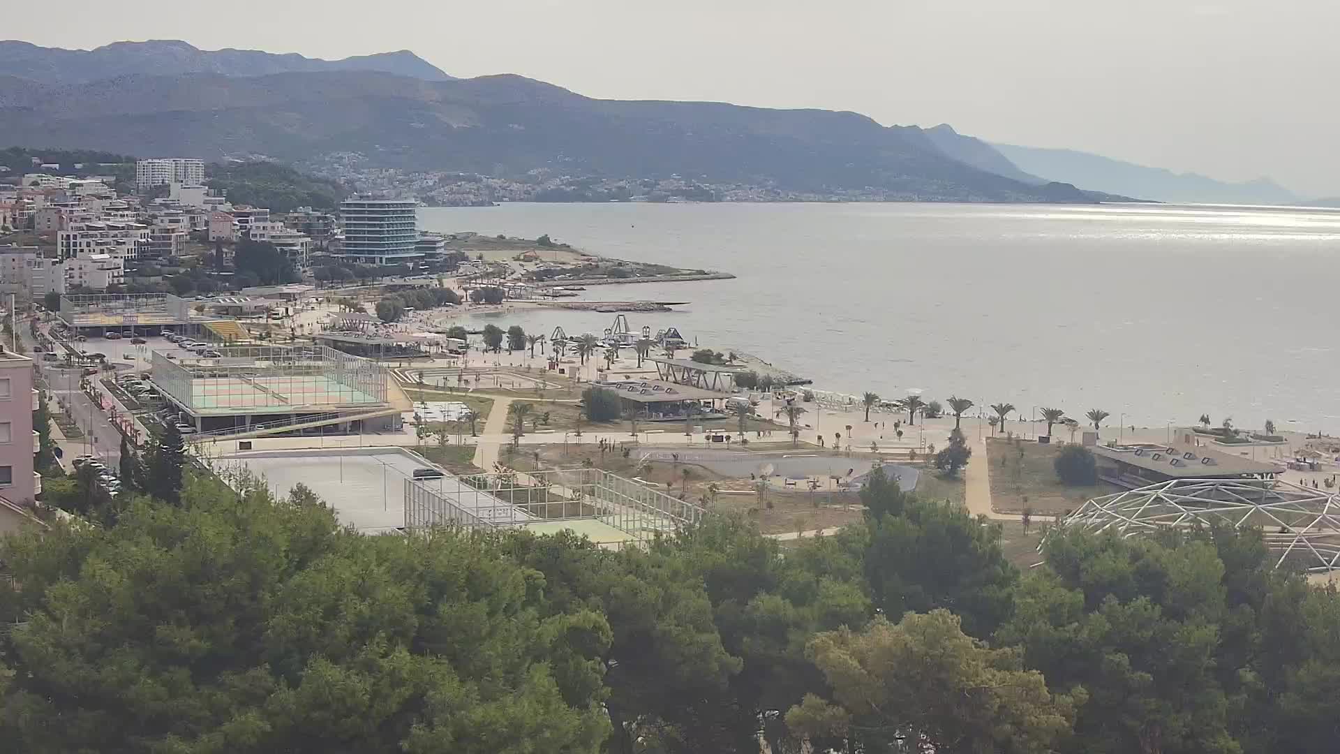 Plaža Žnjan in športni objekti – Split