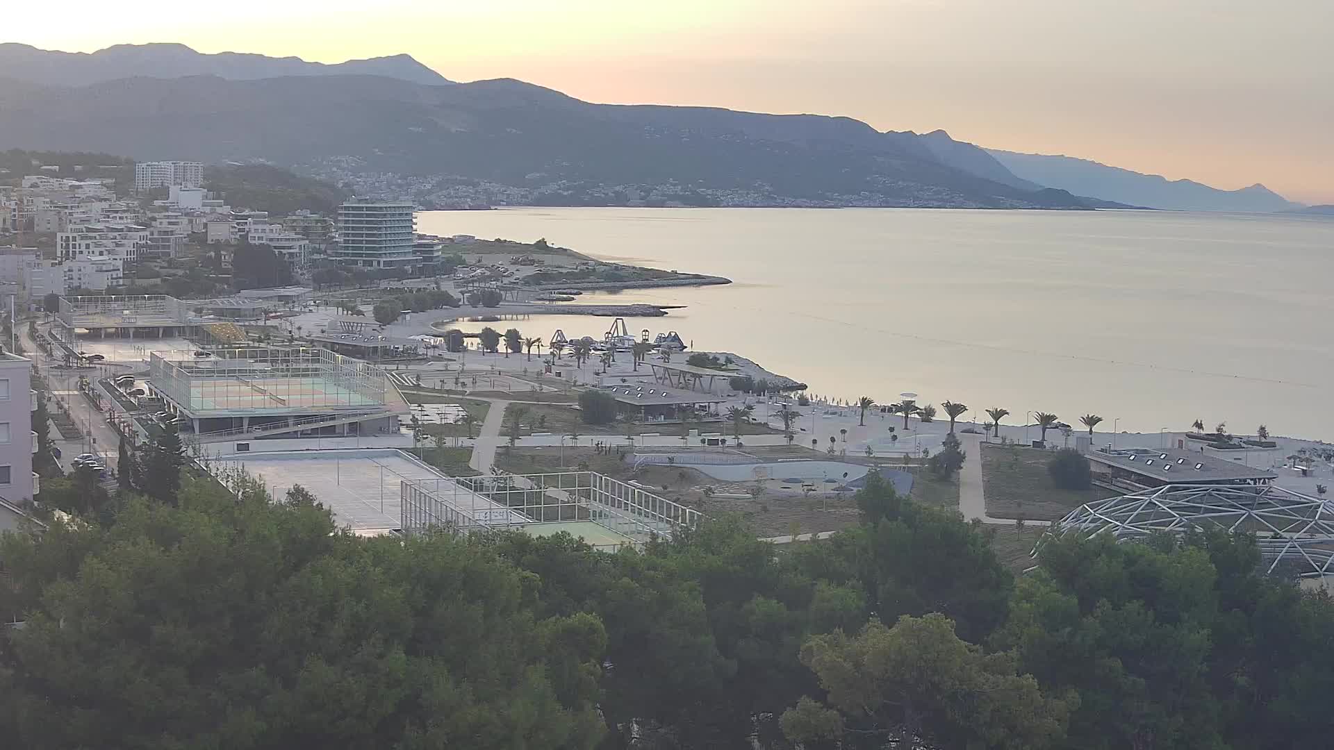 Playa Žnjan e instalaciones deportivas – Split