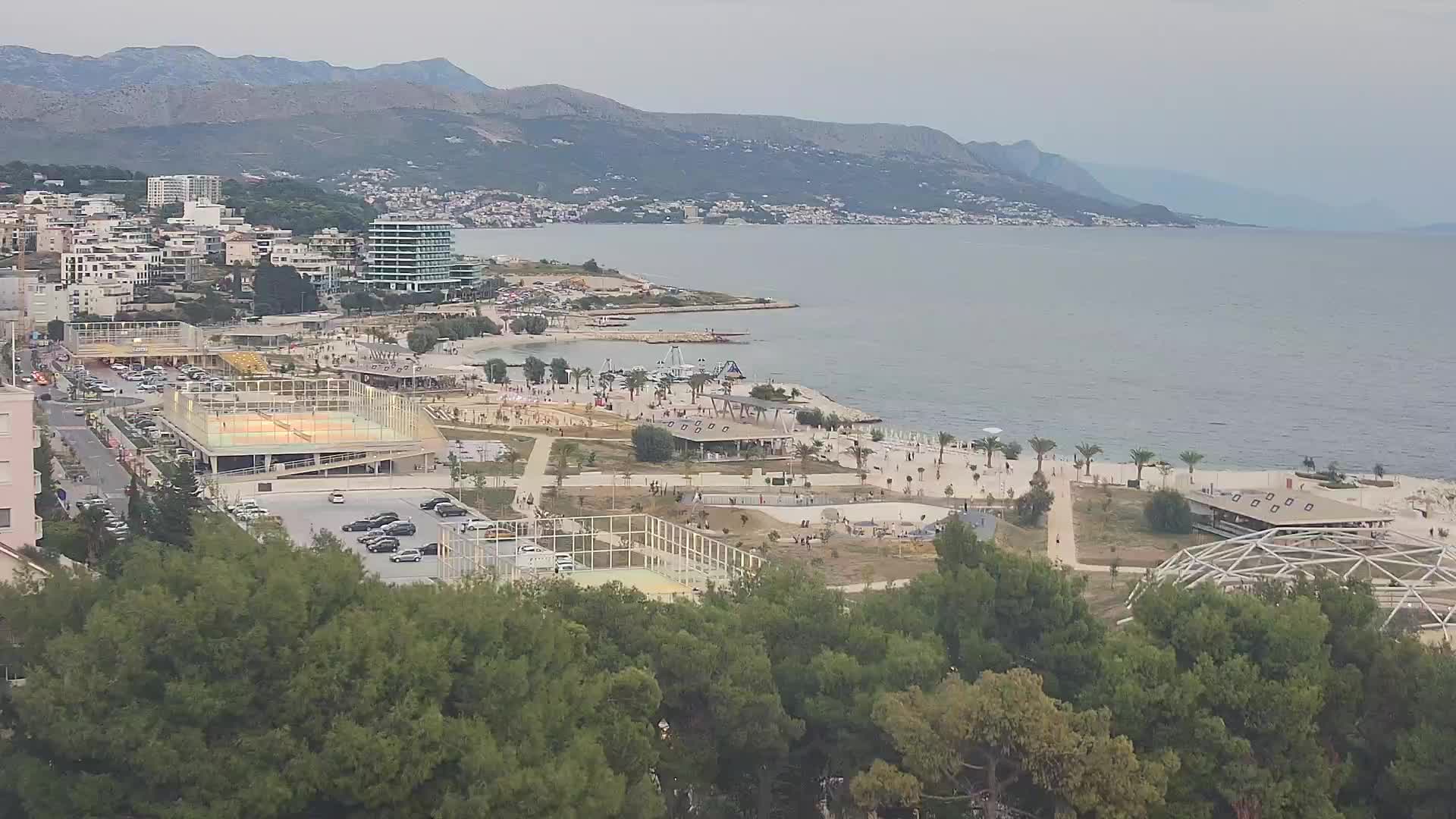 Plaža Žnjan in športni objekti – Split