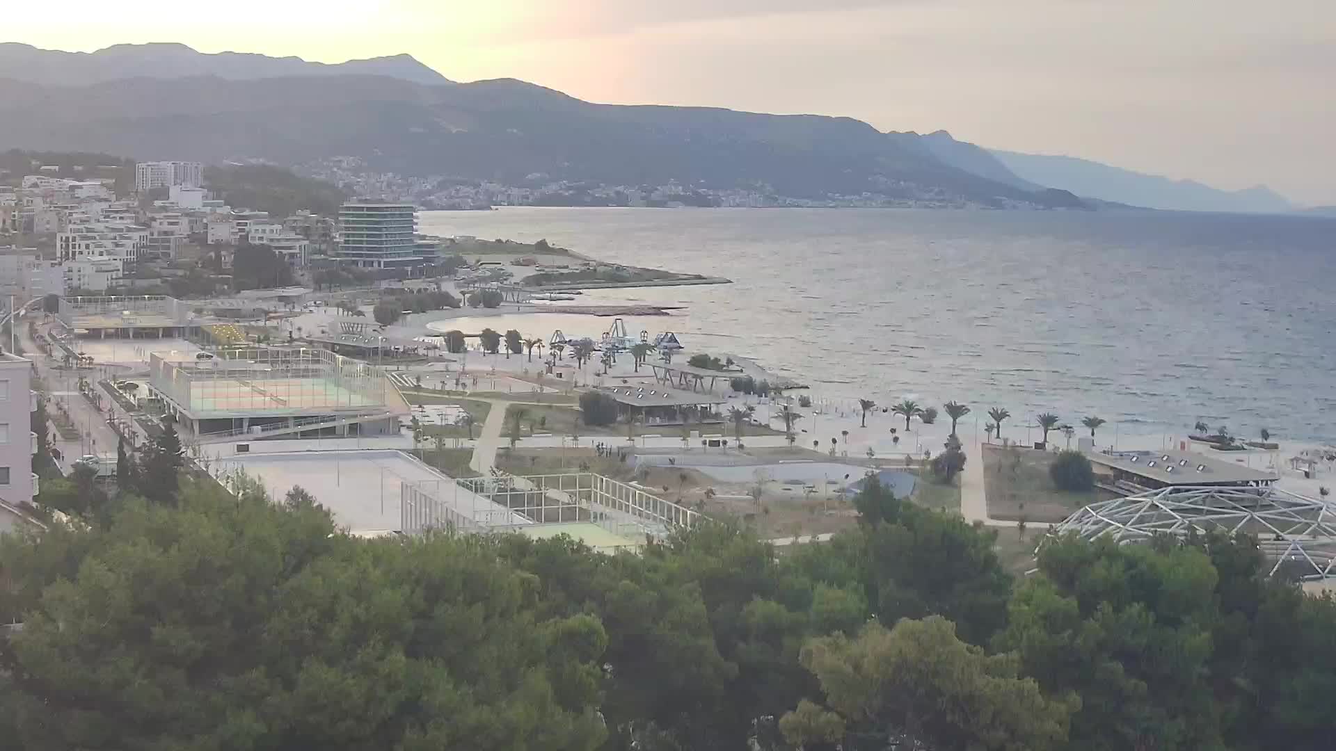 Playa Žnjan e instalaciones deportivas – Split