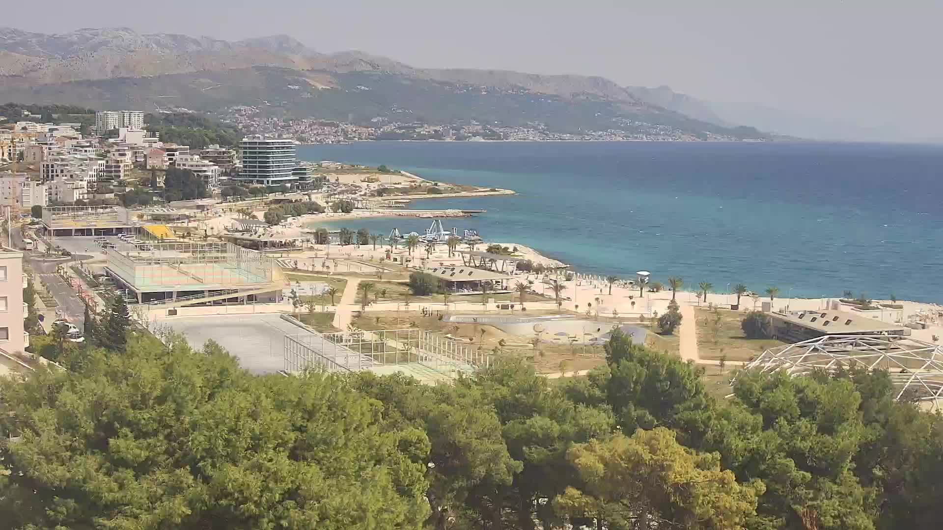 Plaža Žnjan in športni objekti – Split