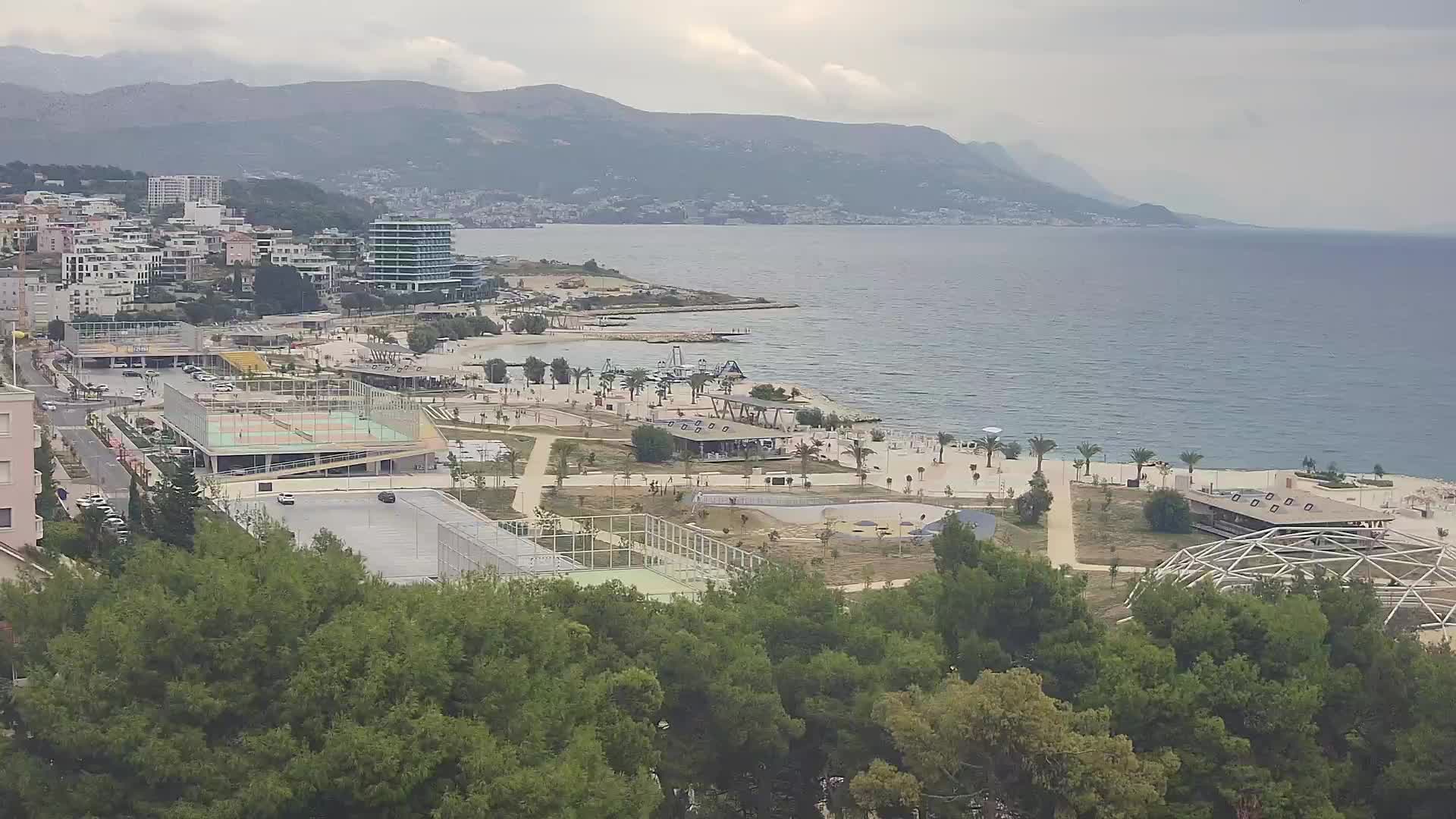Plaža Žnjan in športni objekti – Split
