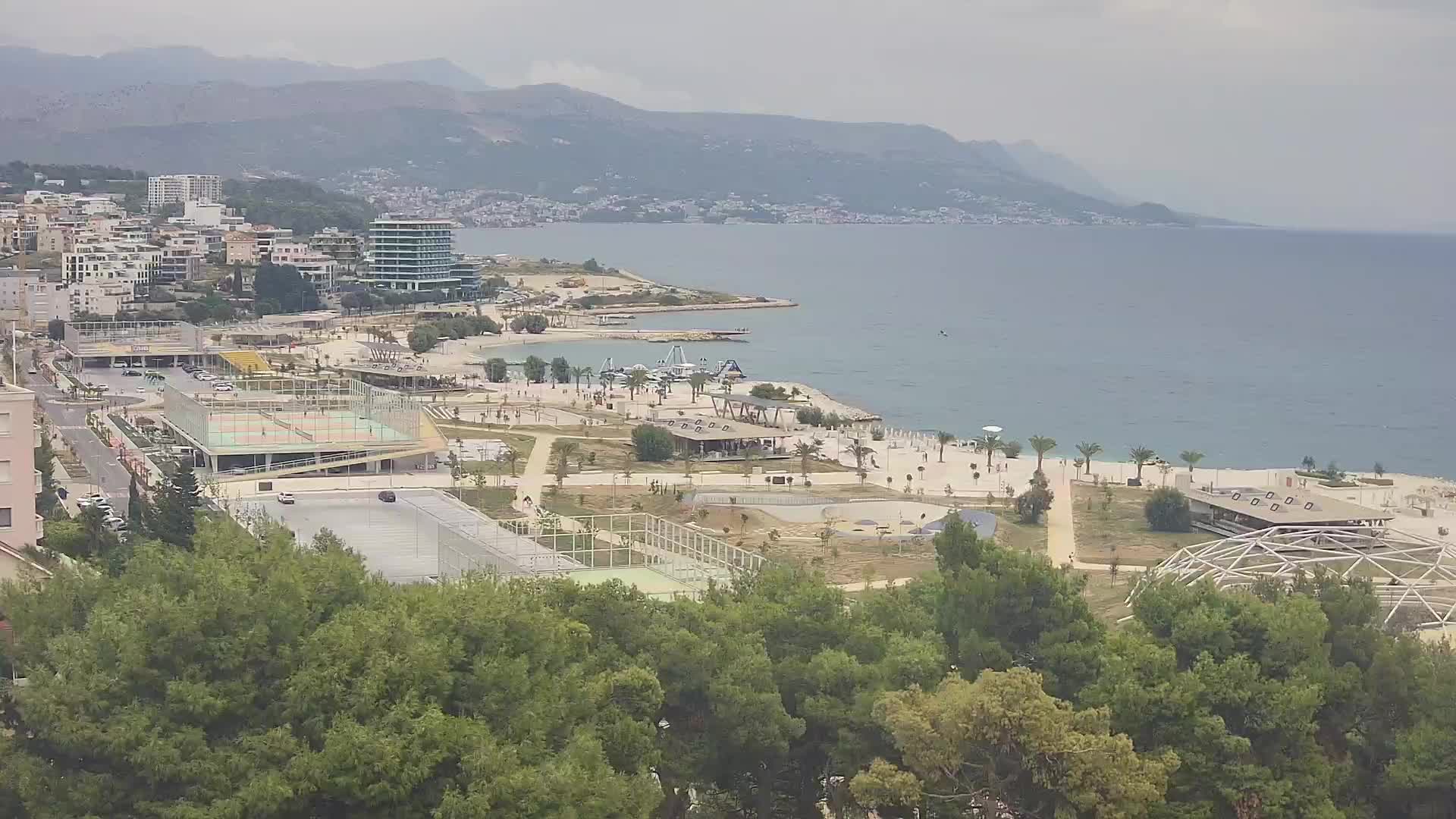 Plage Žnjan et installations sportives – Split