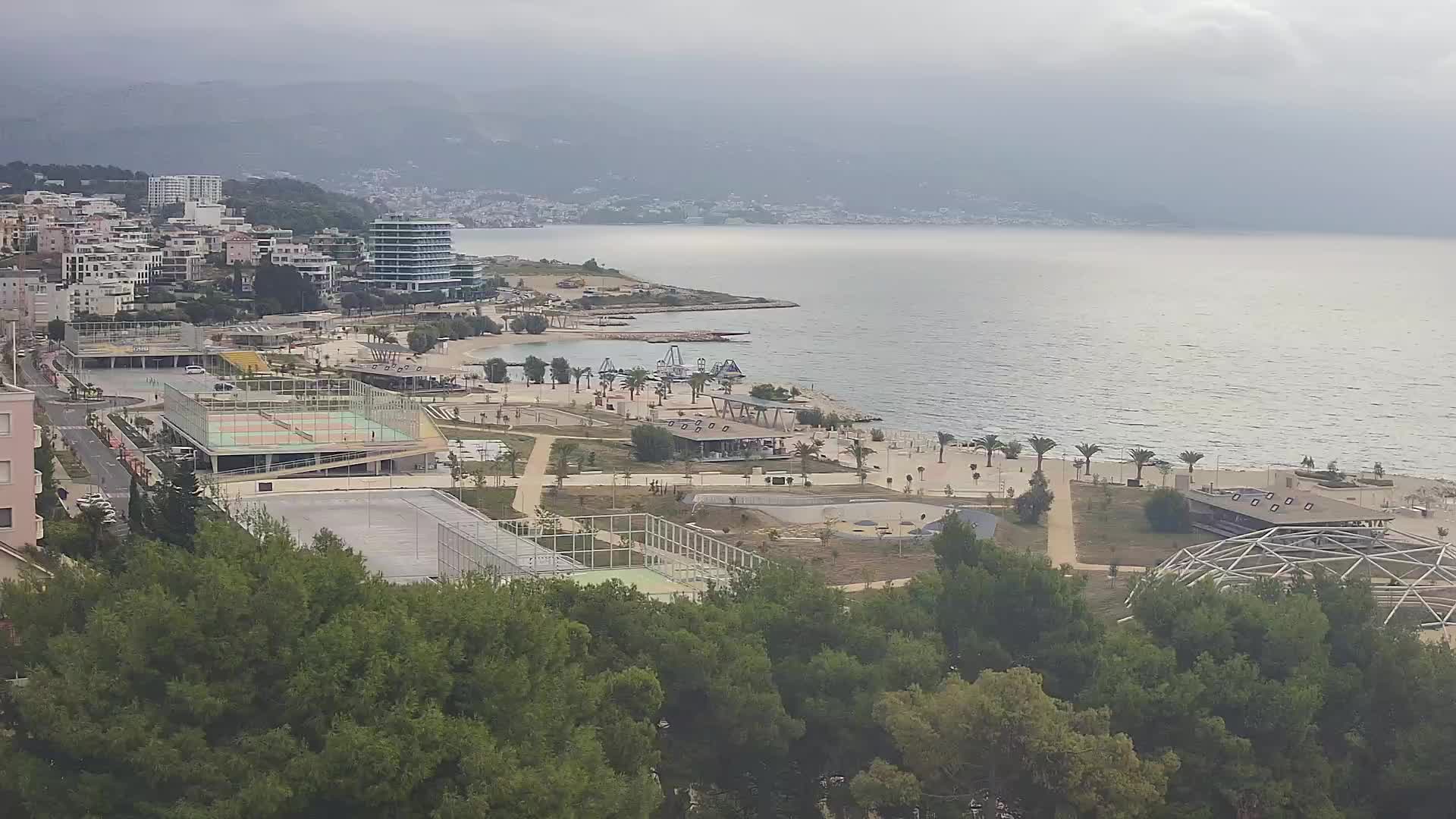 Plaža Žnjan in športni objekti – Split