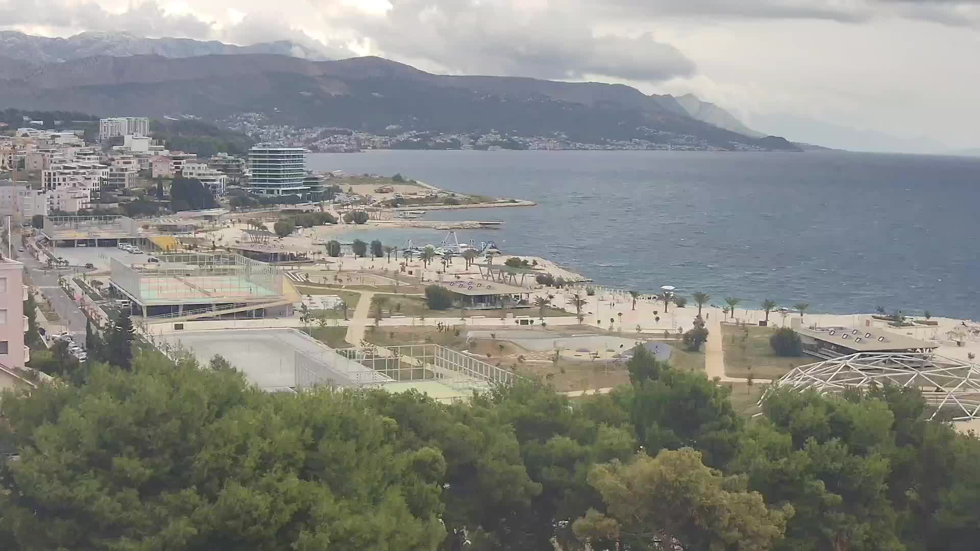 Plage Žnjan et installations sportives – Split