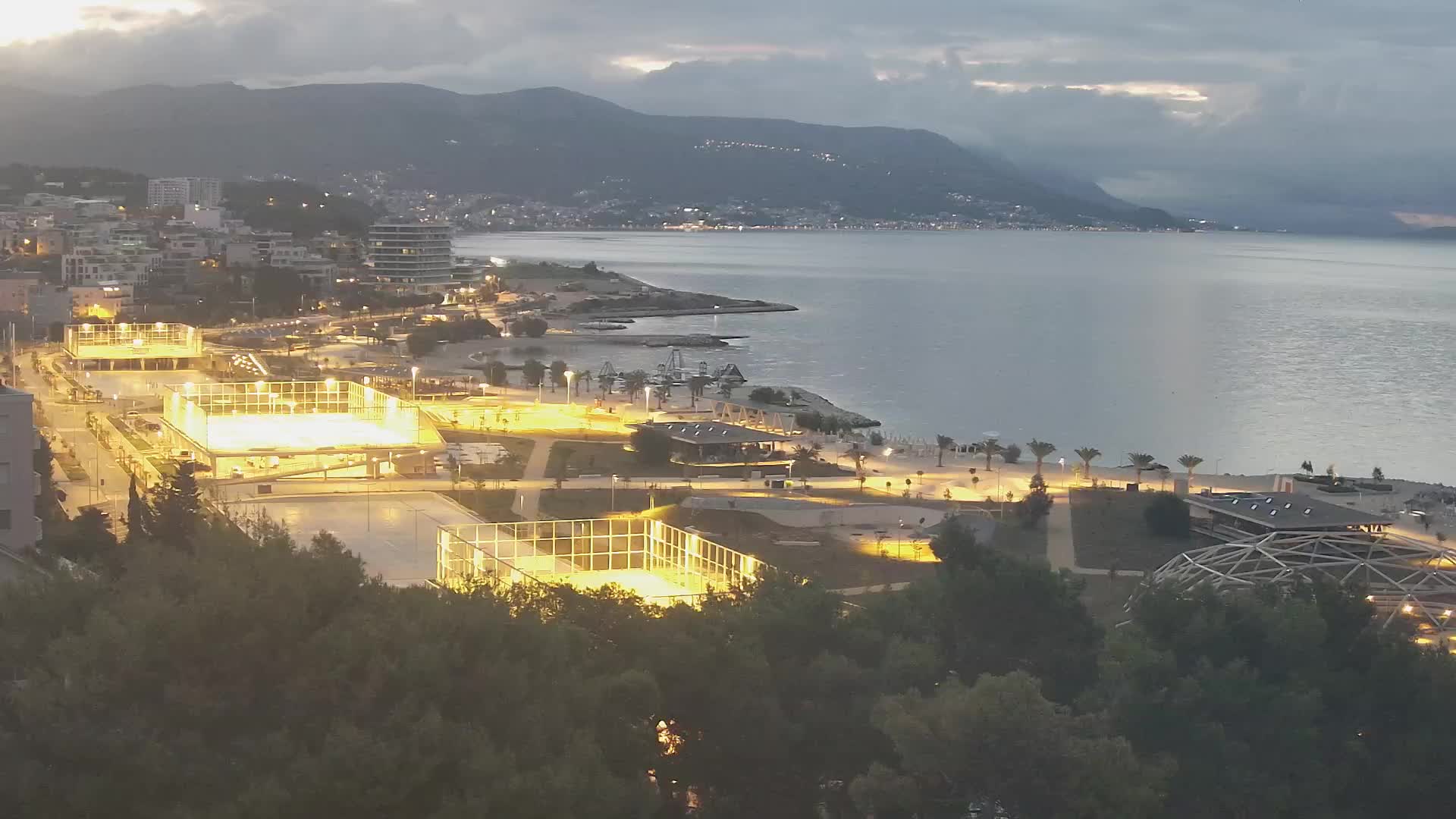 Plage Žnjan et installations sportives – Split