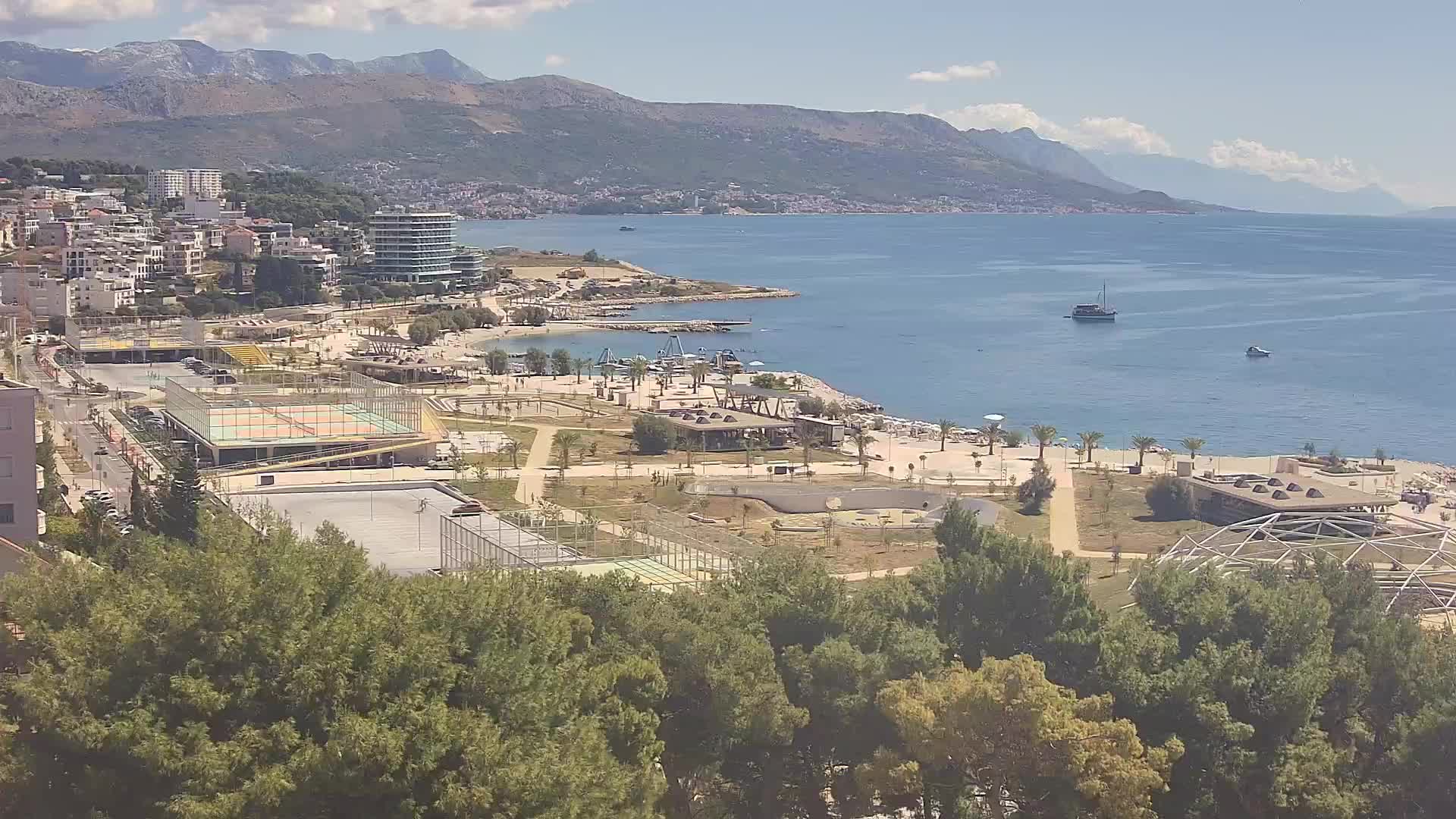 Plage Žnjan et installations sportives – Split
