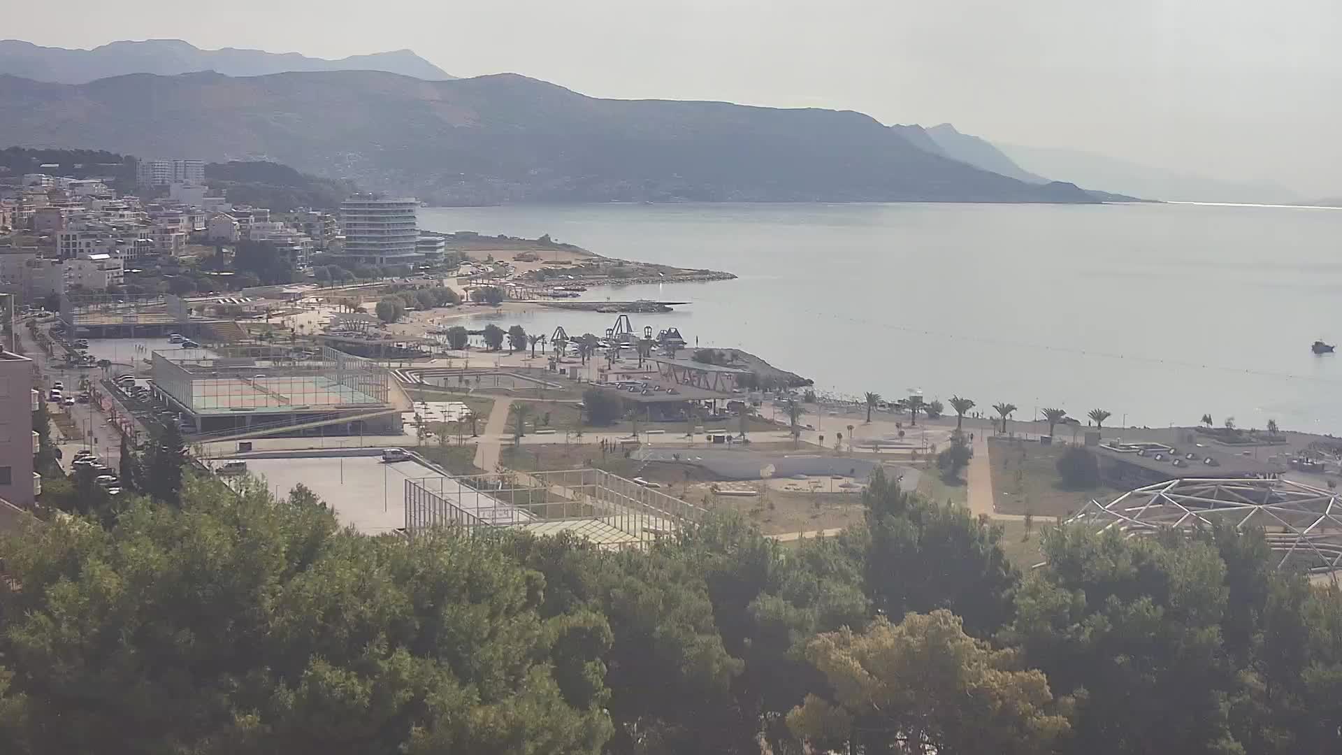 Plaža Žnjan in športni objekti – Split