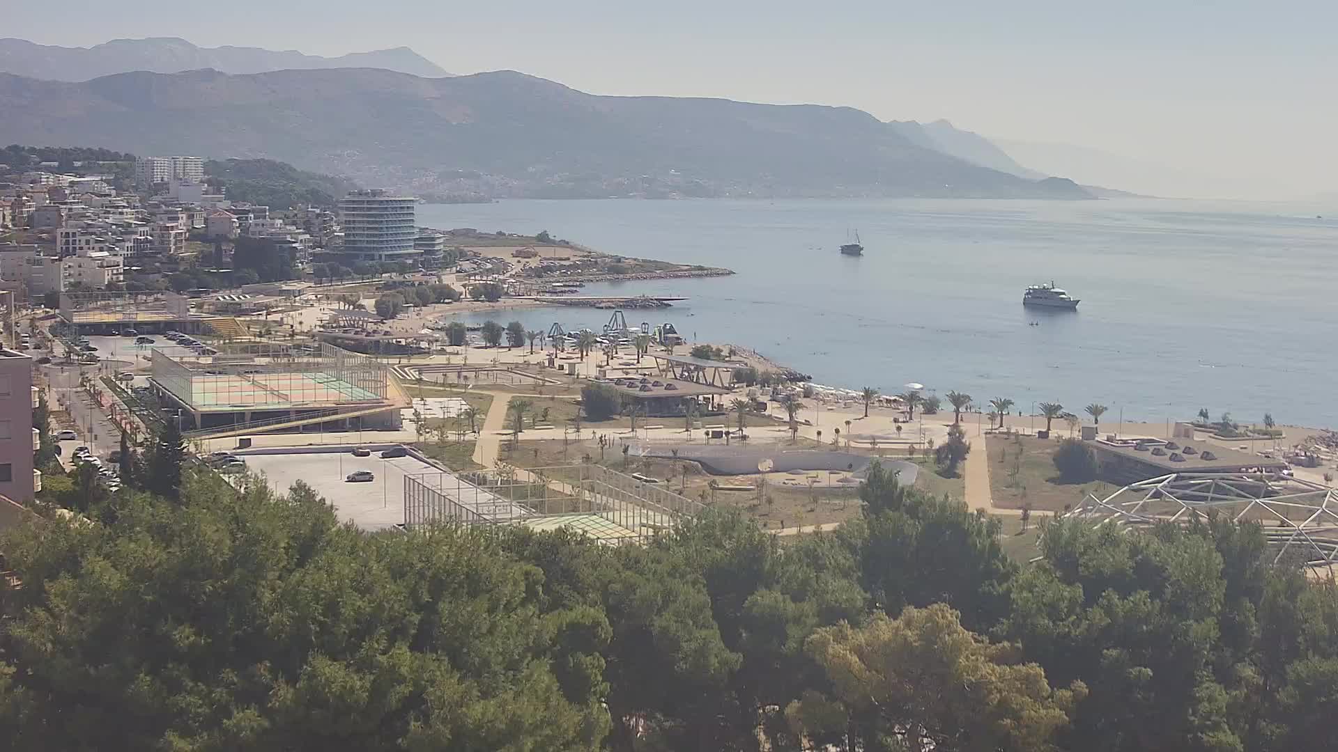 Plaža Žnjan in športni objekti – Split