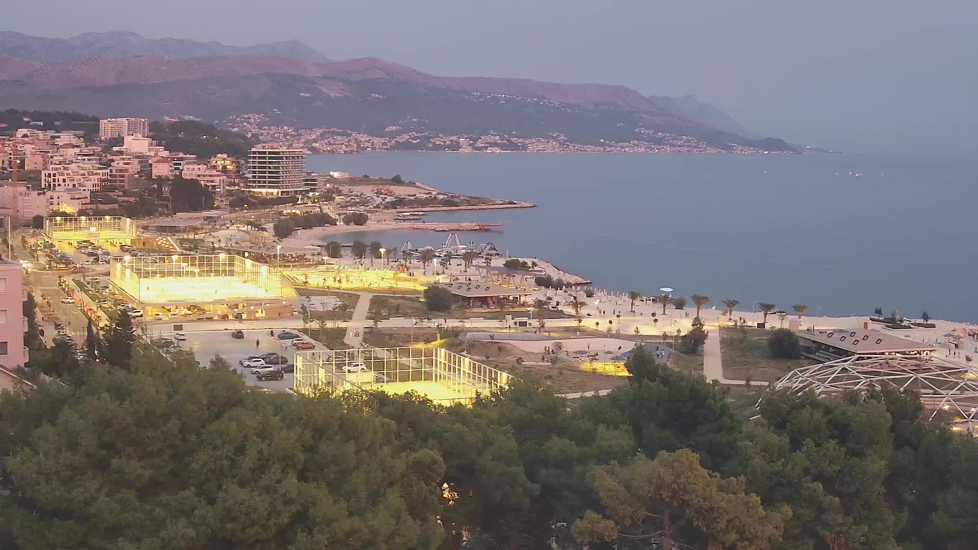 Playa Žnjan e instalaciones deportivas – Split