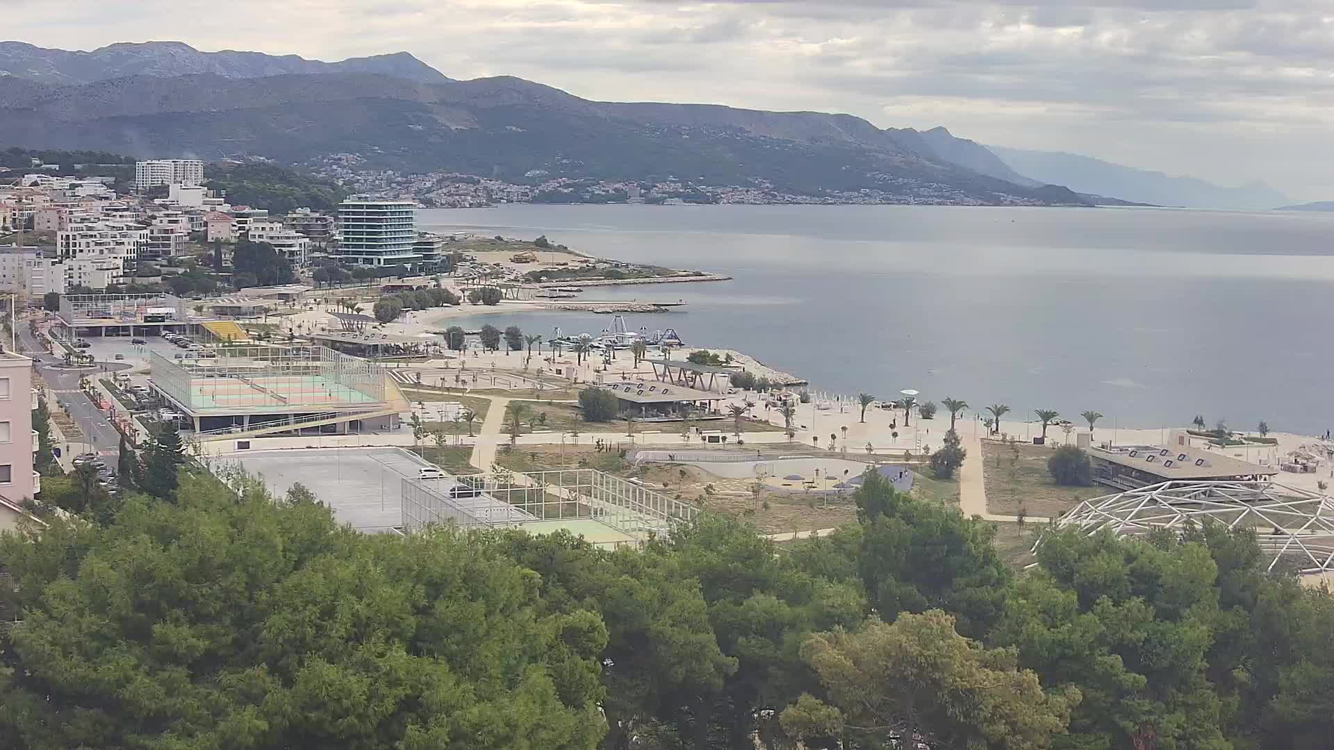 Plage Žnjan et installations sportives – Split