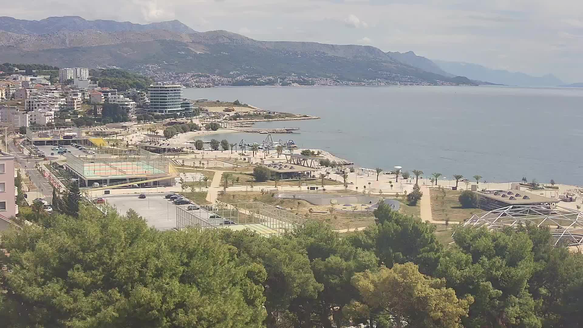 Plaža Žnjan in športni objekti – Split