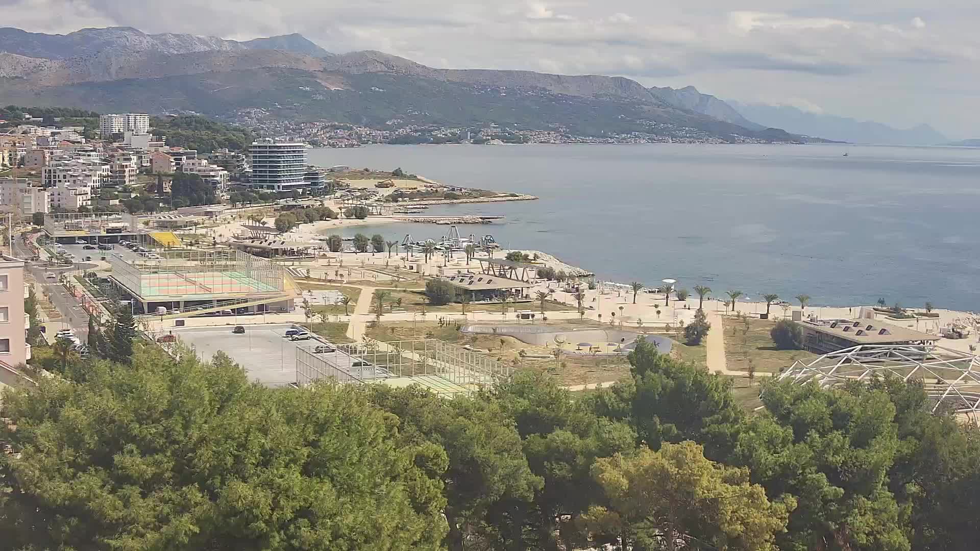 Plaža Žnjan in športni objekti – Split