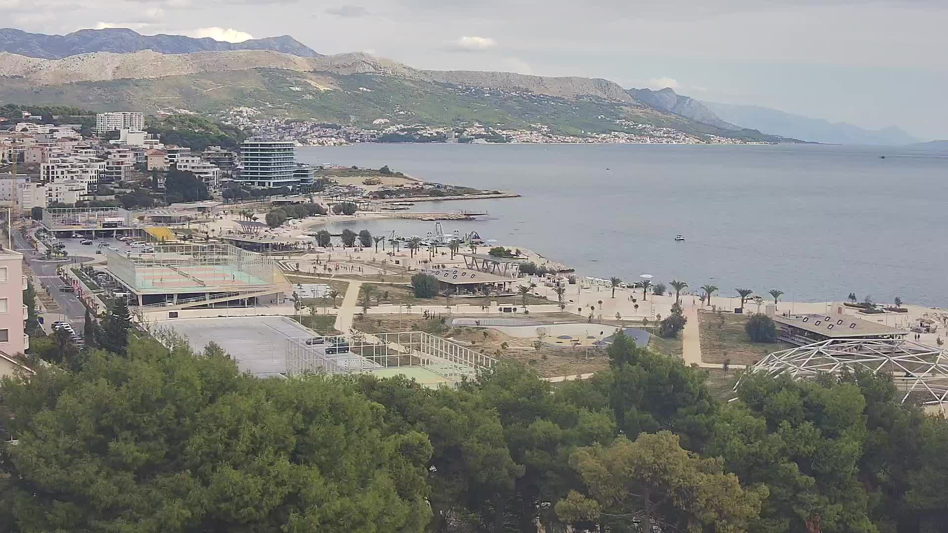 Plaža Žnjan in športni objekti – Split