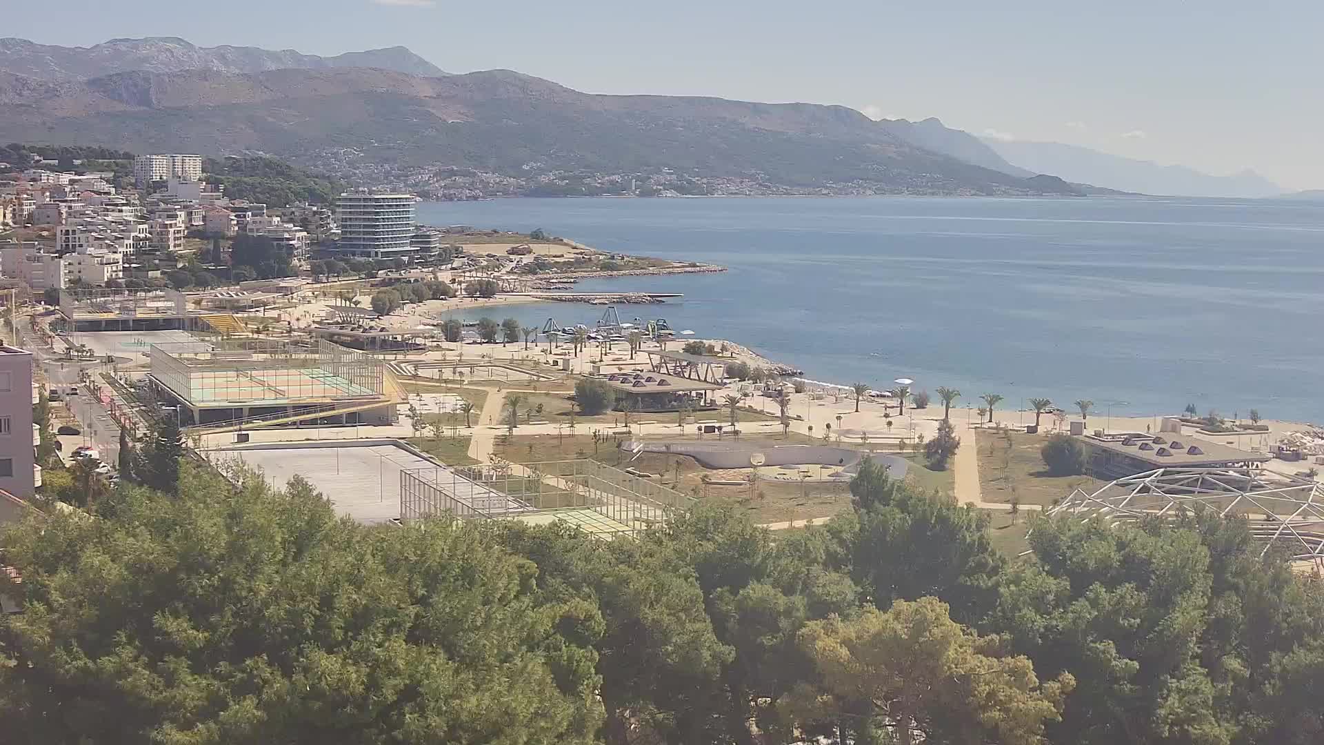 Plaža Žnjan in športni objekti – Split