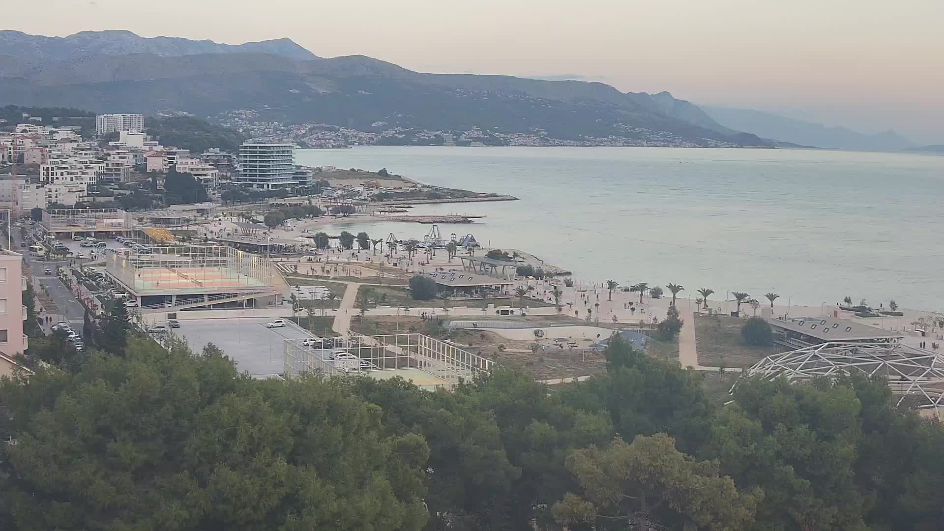 Plage Žnjan et installations sportives – Split