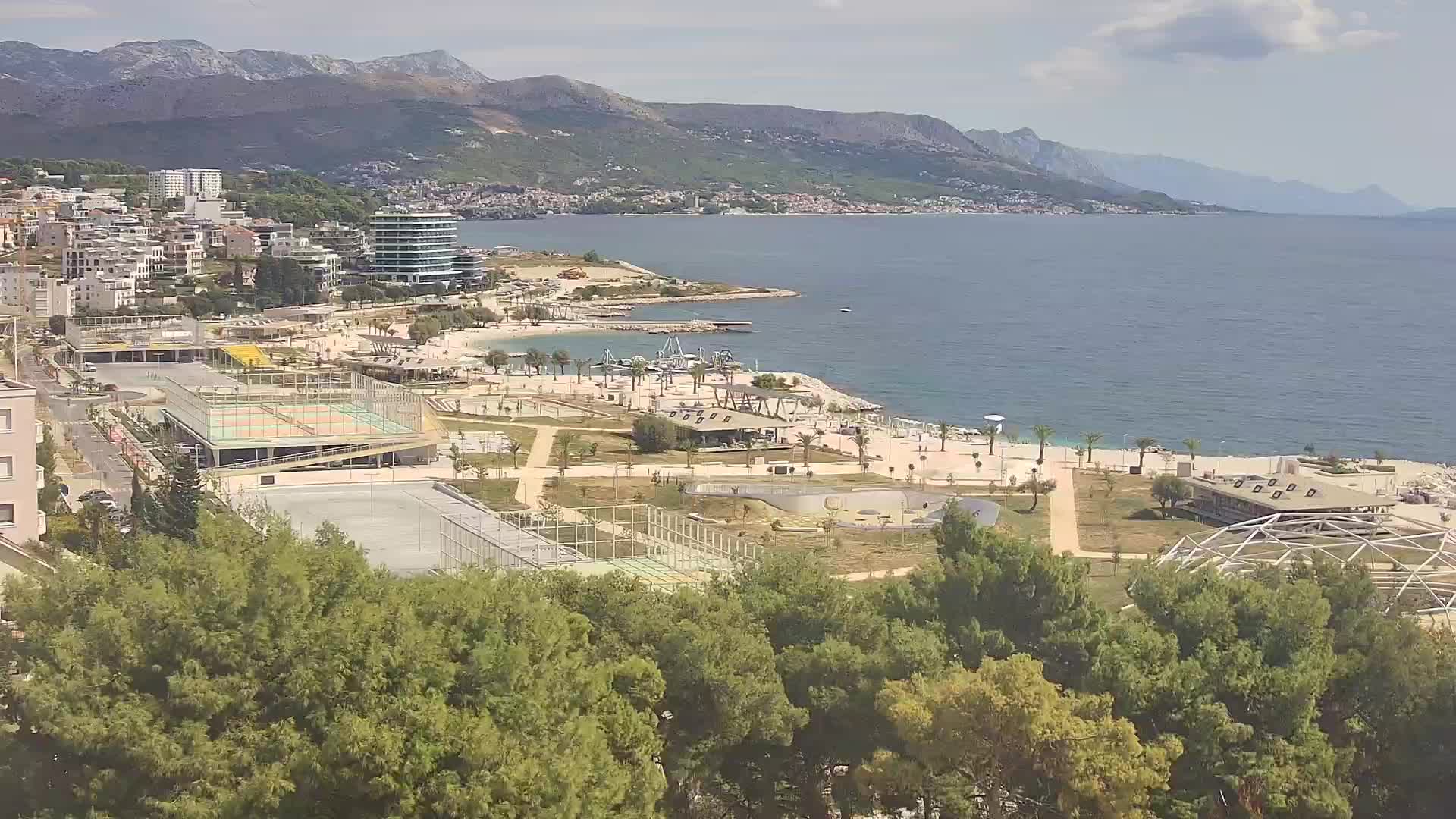 Plaža Žnjan in športni objekti – Split
