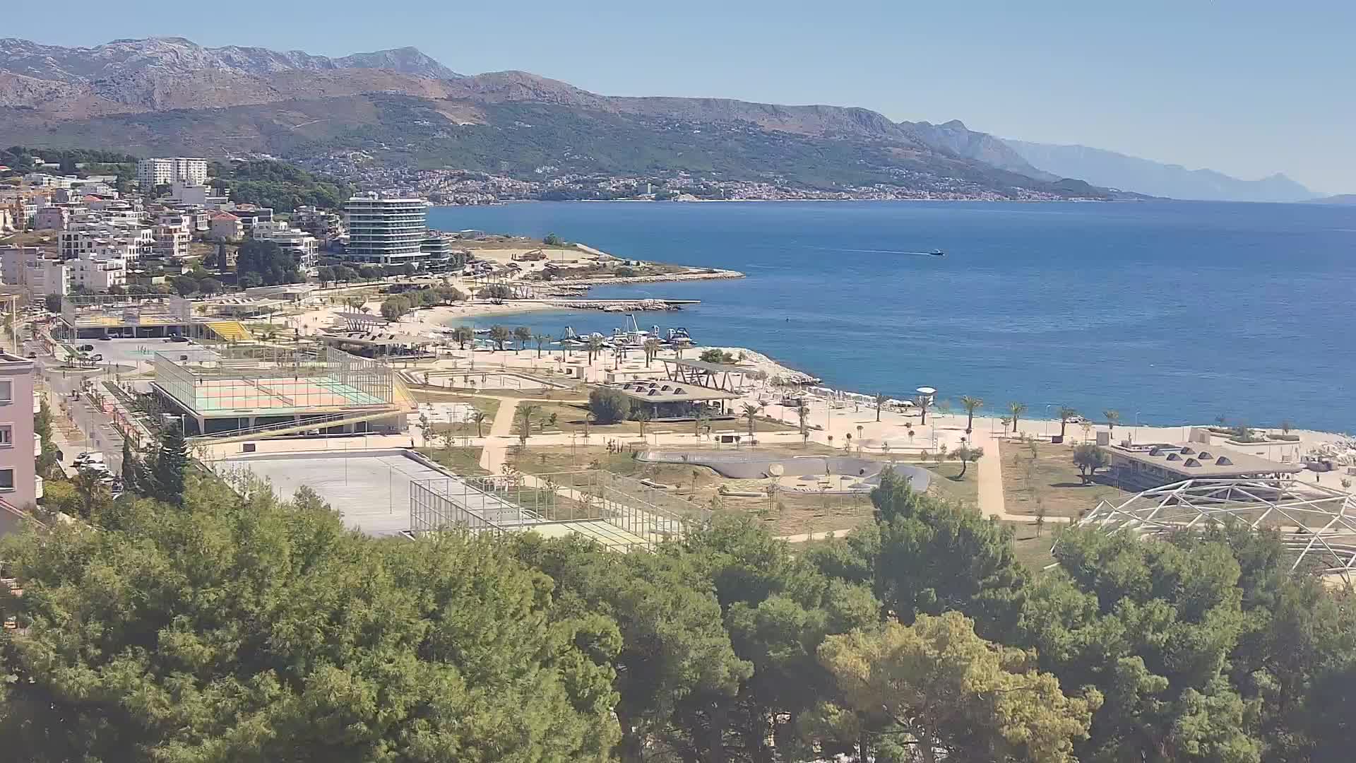 Plaža Žnjan in športni objekti – Split