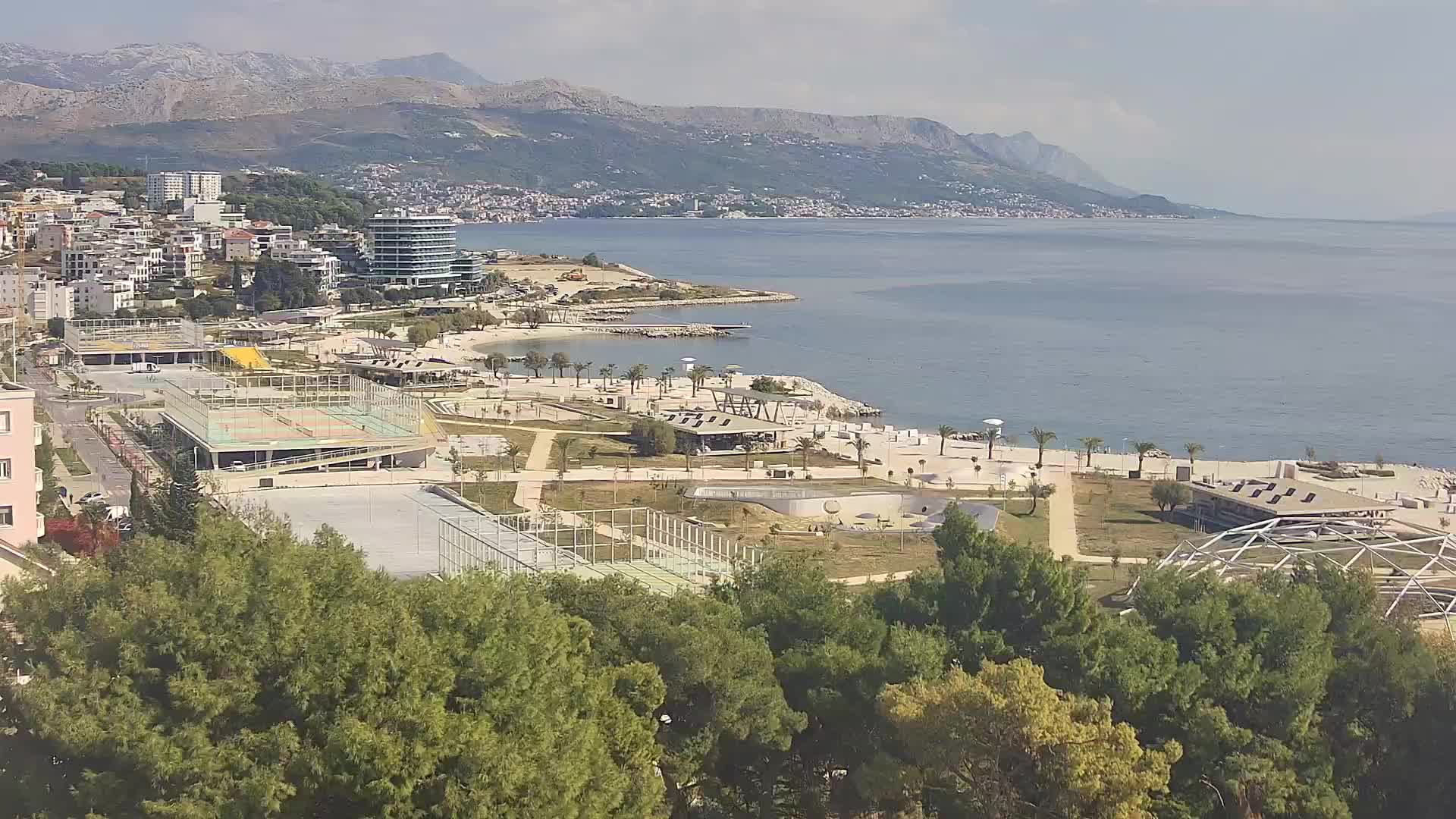 Plaža Žnjan in športni objekti – Split