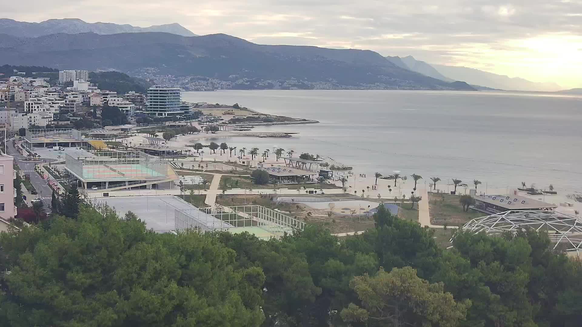 Plage Žnjan et installations sportives – Split