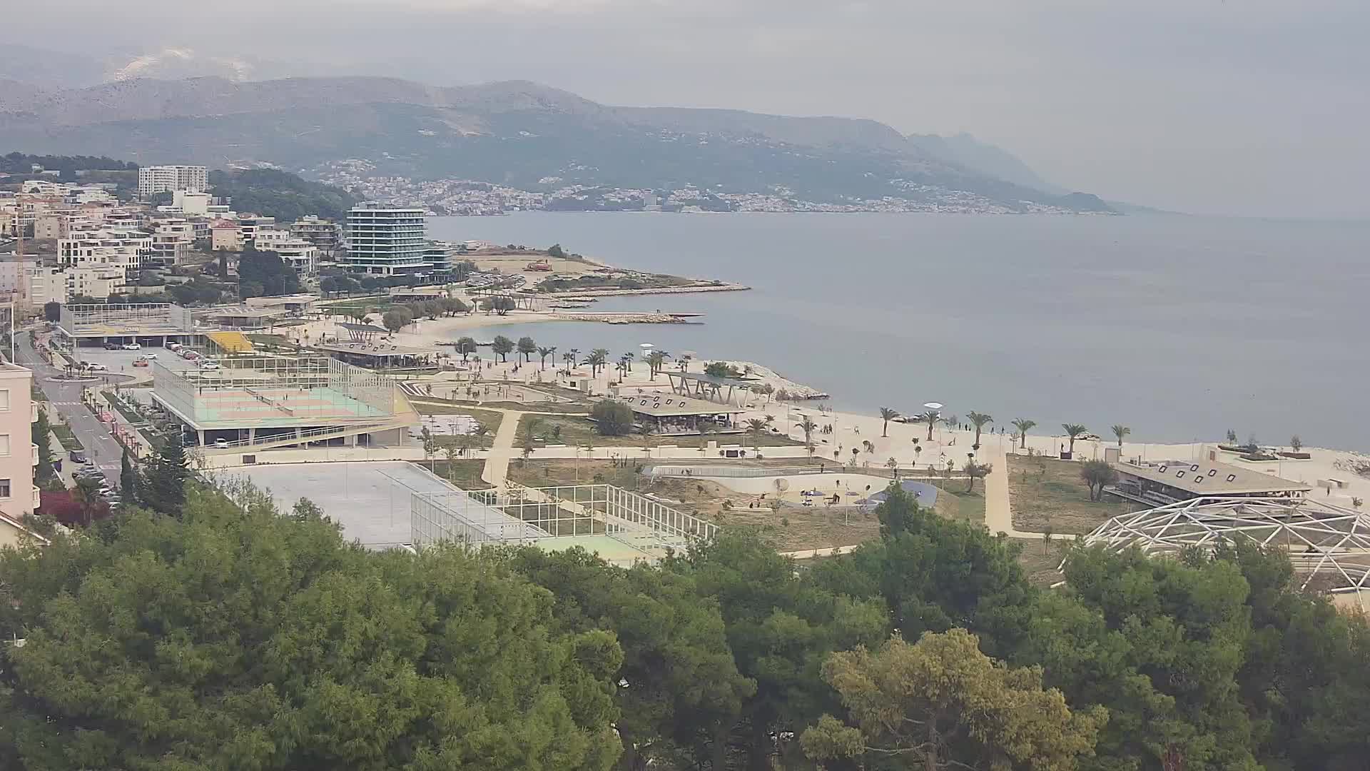 Playa Žnjan e instalaciones deportivas – Split