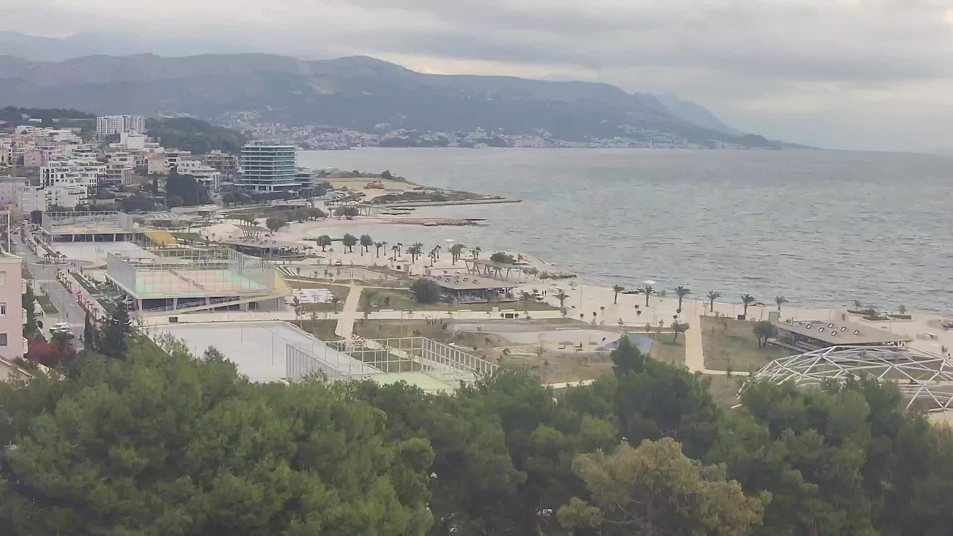 Plage Žnjan et installations sportives – Split