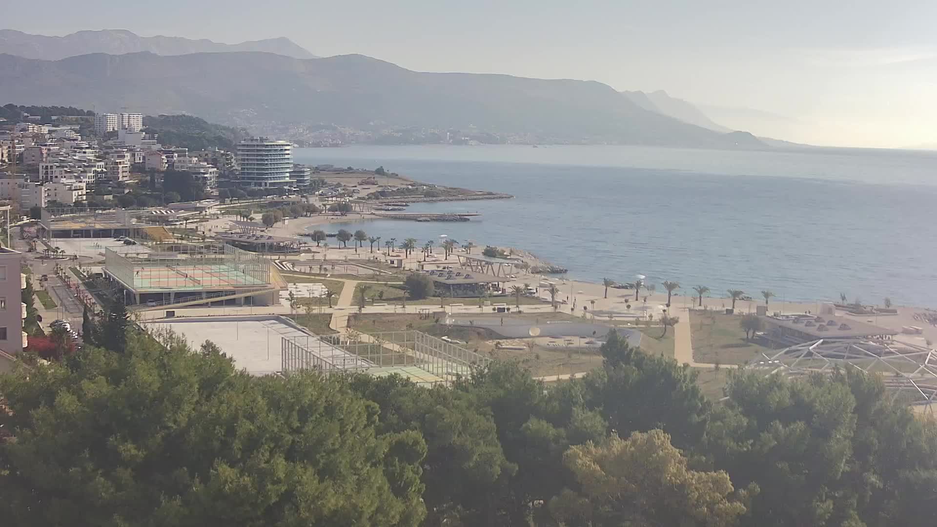 Plaža Žnjan in športni objekti – Split
