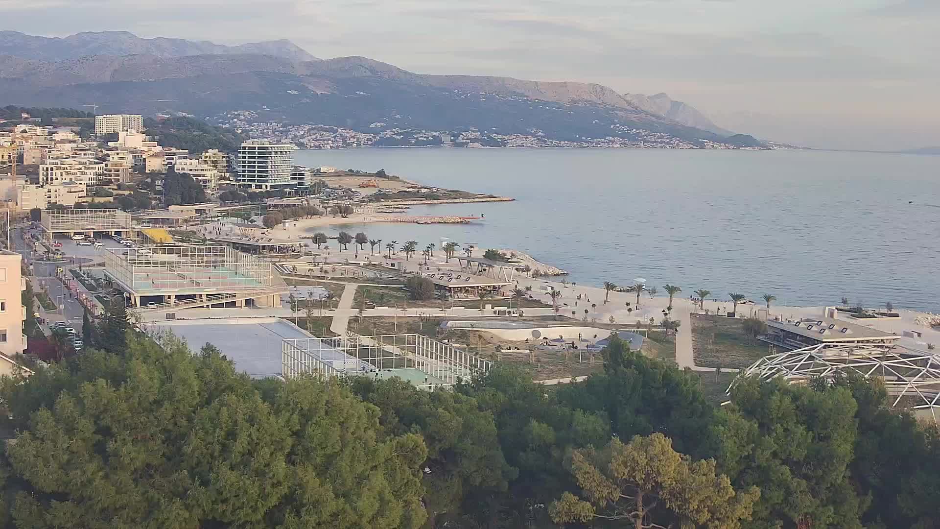 Plage Žnjan et installations sportives – Split