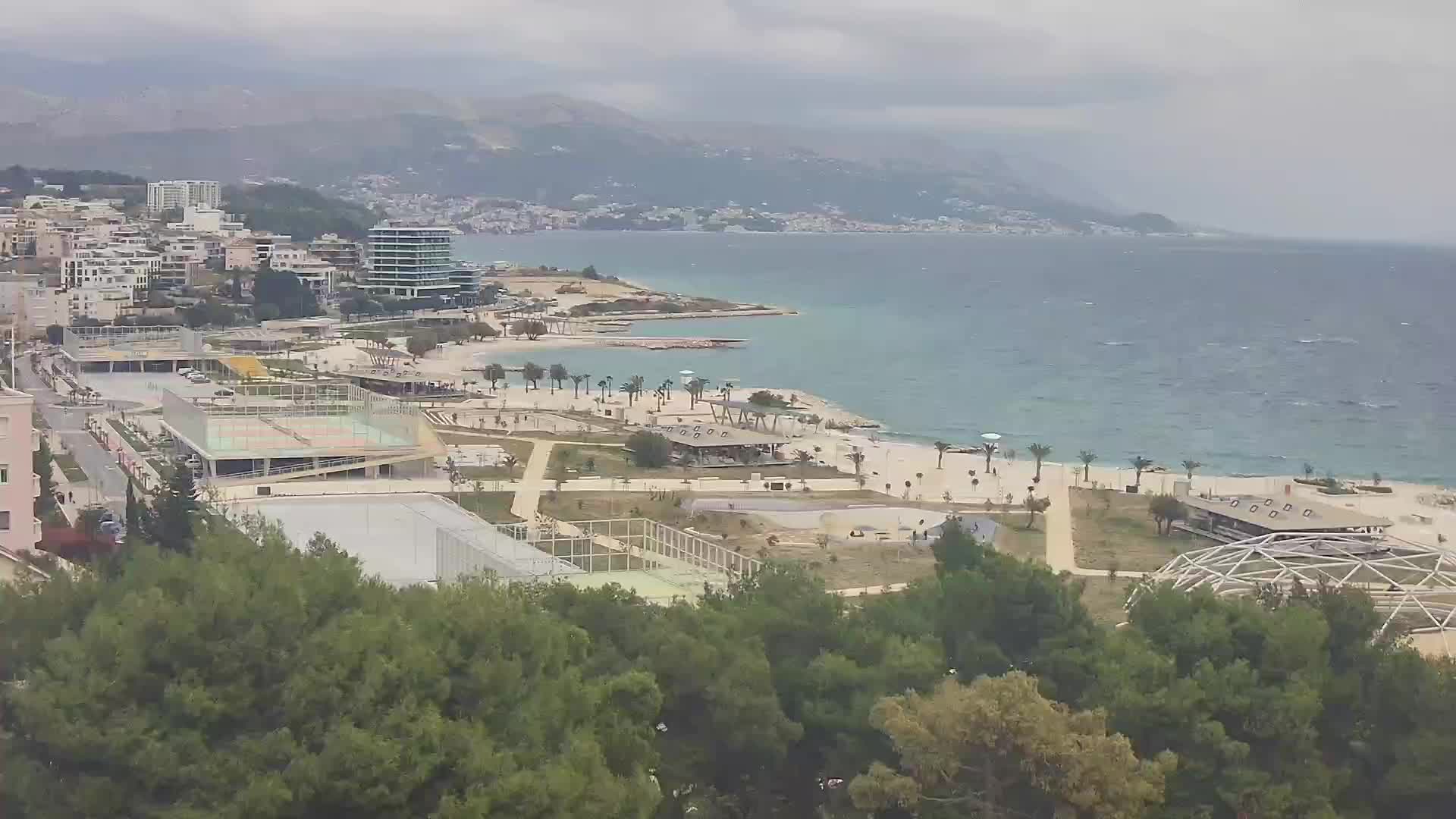 Playa Žnjan e instalaciones deportivas – Split