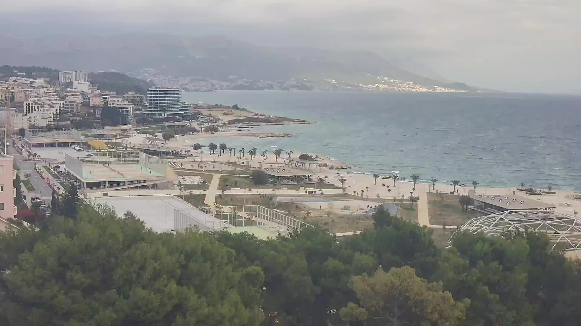 Playa Žnjan e instalaciones deportivas – Split