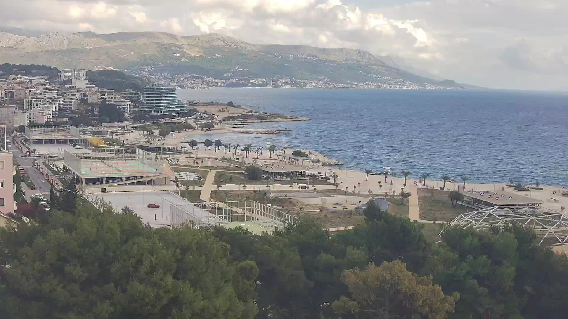 Plaža Žnjan in športni objekti – Split