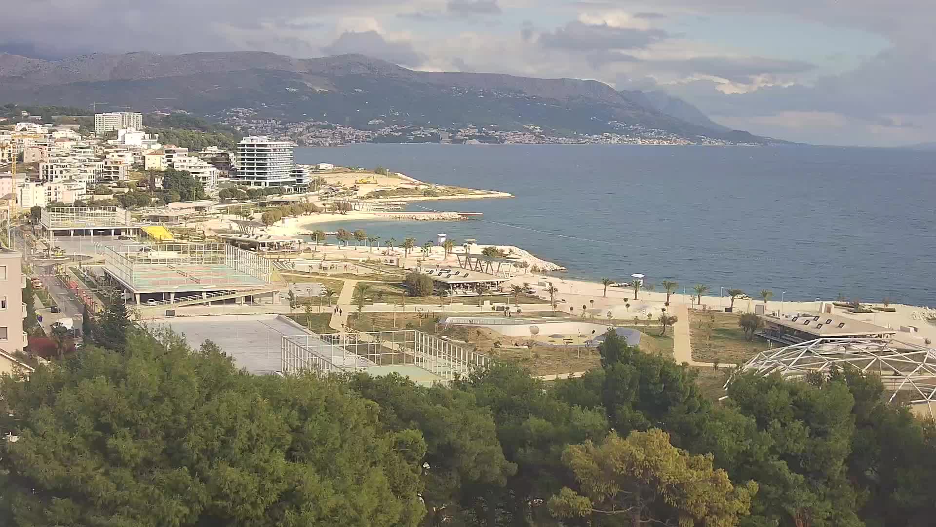Playa Žnjan e instalaciones deportivas – Split