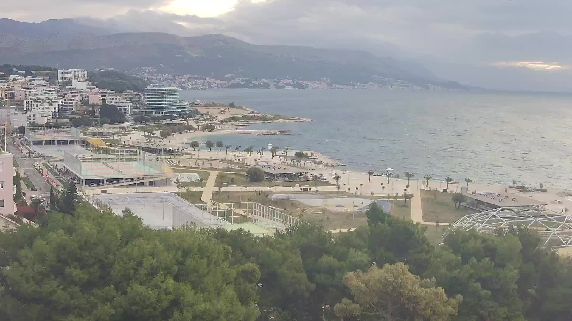 Playa Žnjan e instalaciones deportivas – Split
