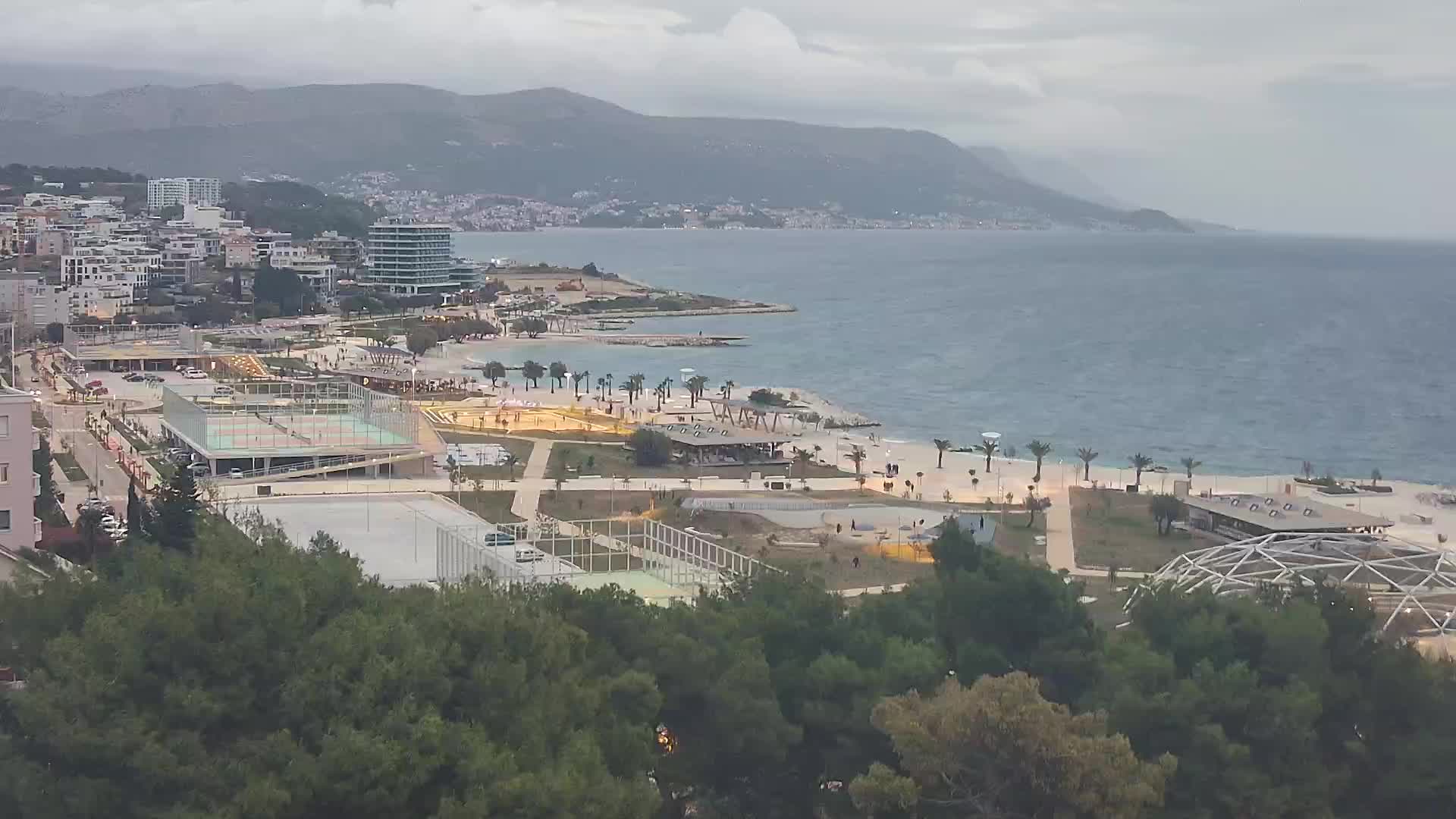 Spiaggia di Žnjan e impianti sportivi – Spalato