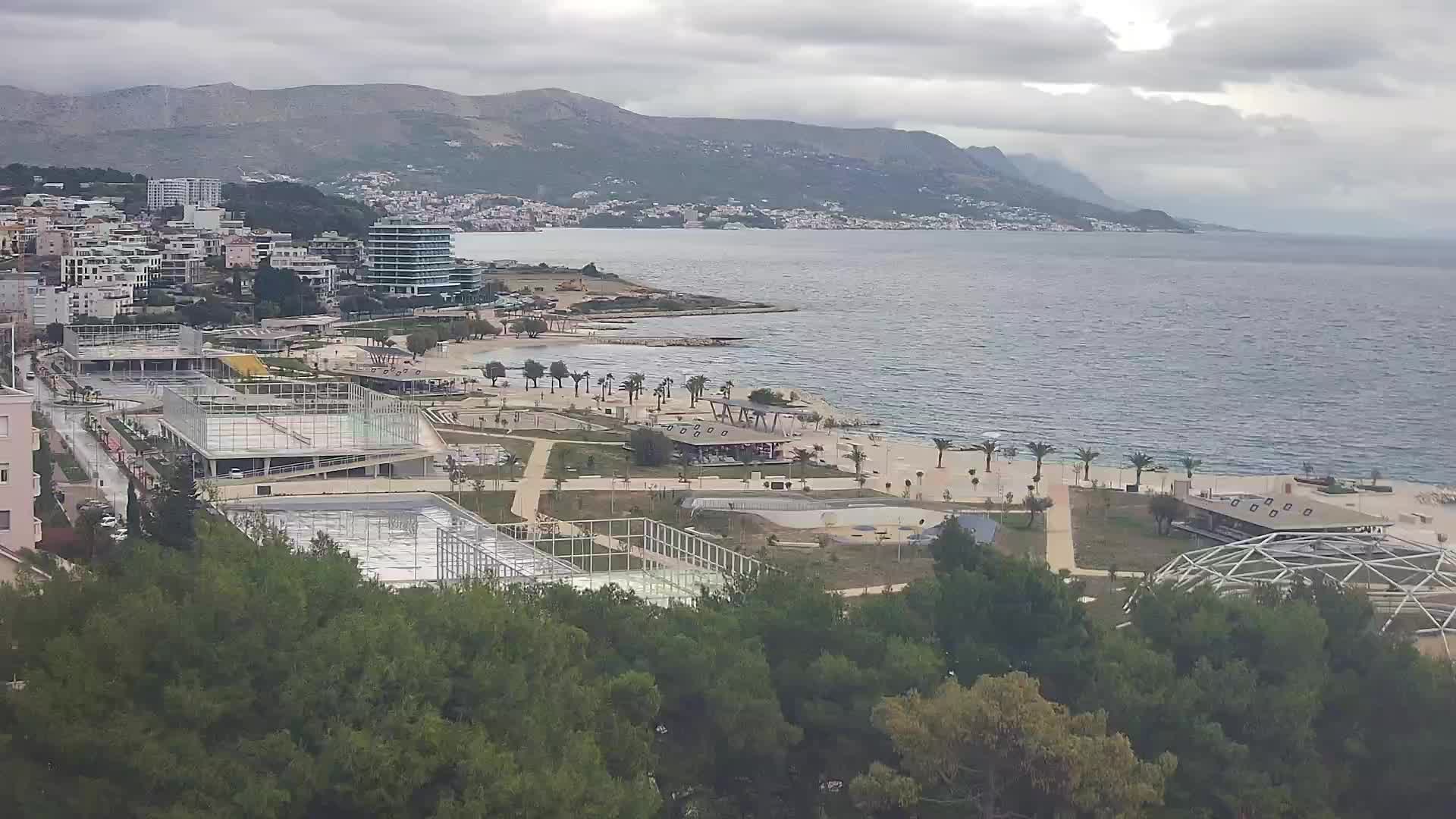 Playa Žnjan e instalaciones deportivas – Split