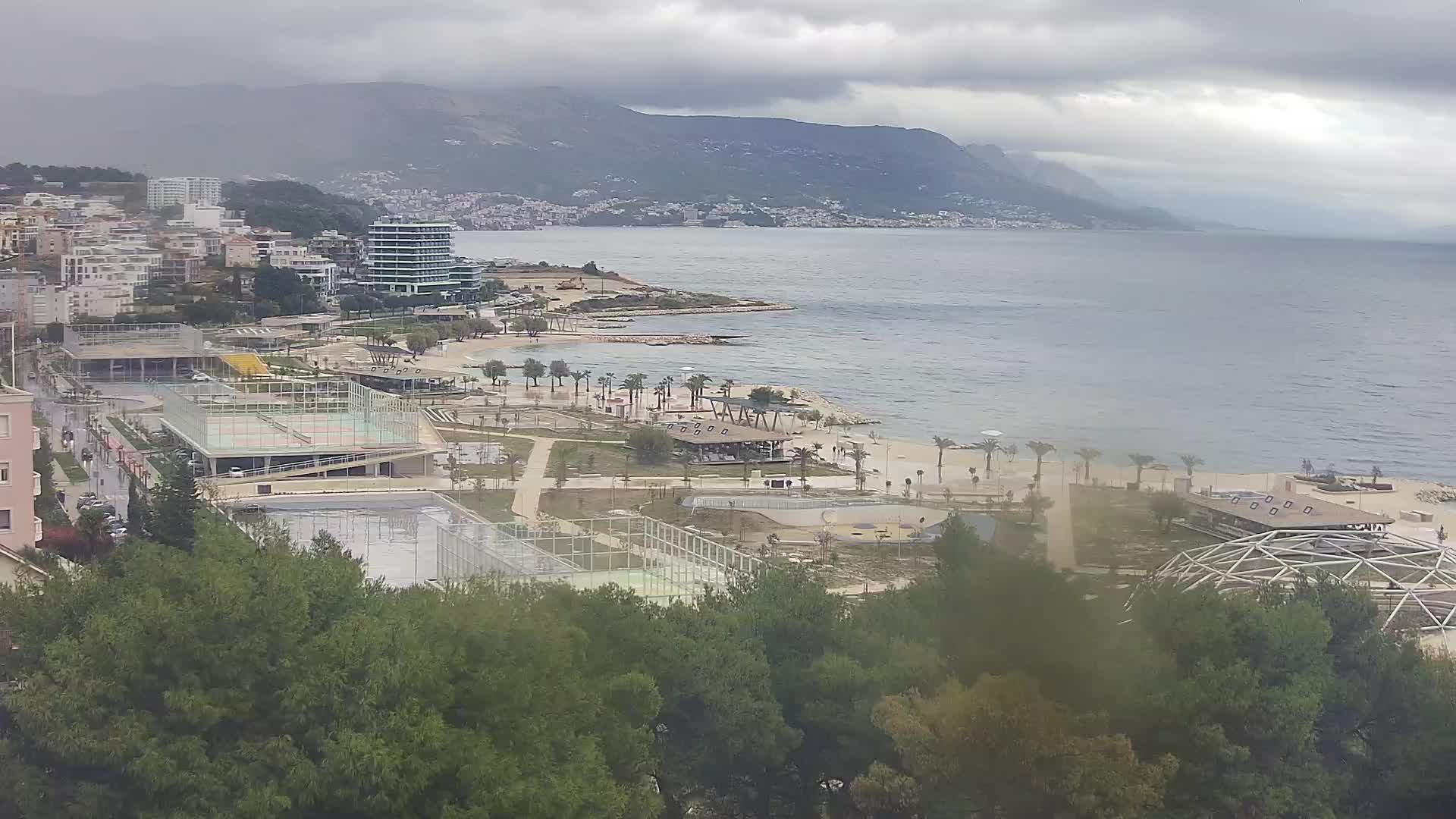 Plaža Žnjan in športni objekti – Split