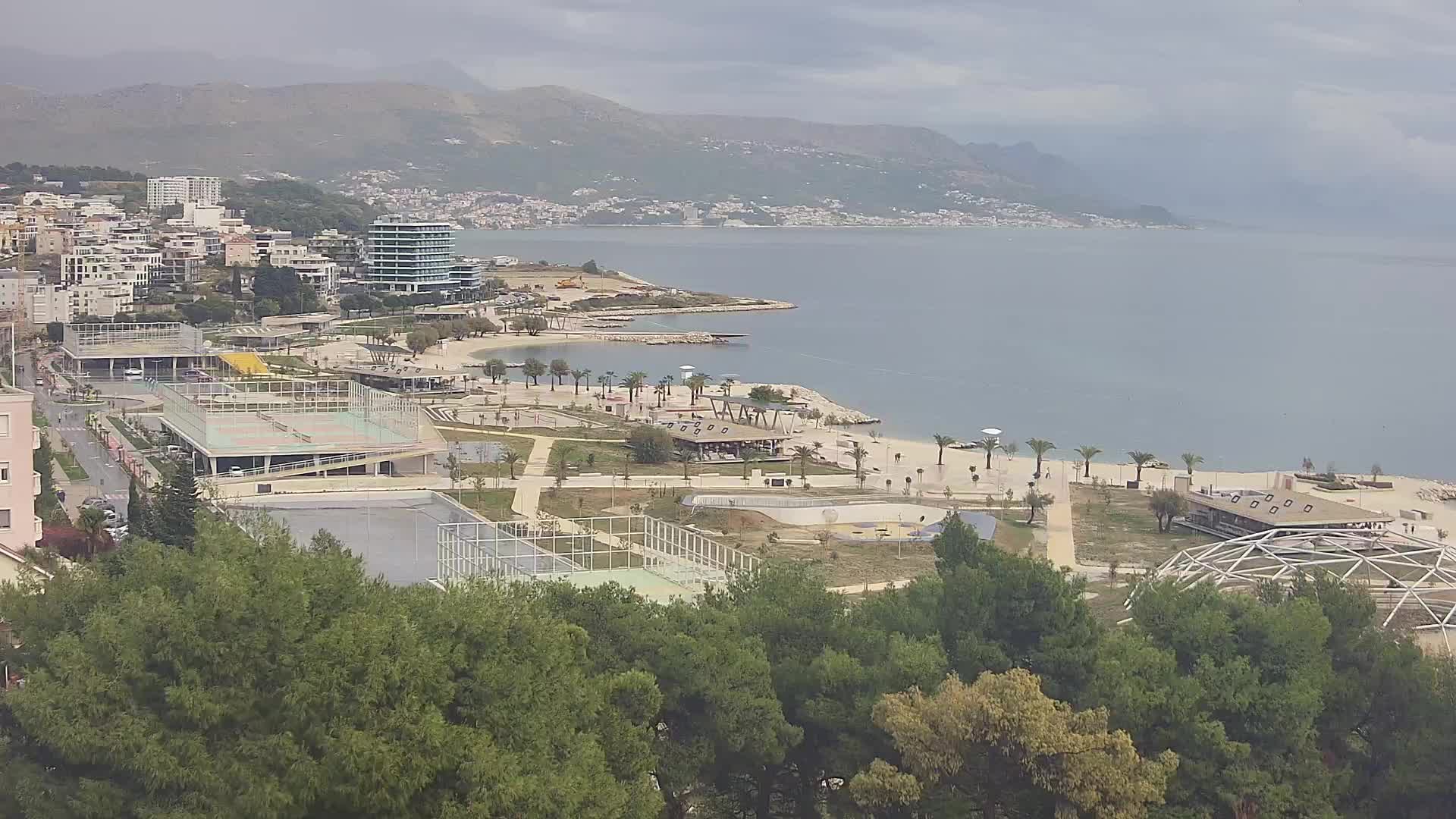 Plaža Žnjan in športni objekti – Split