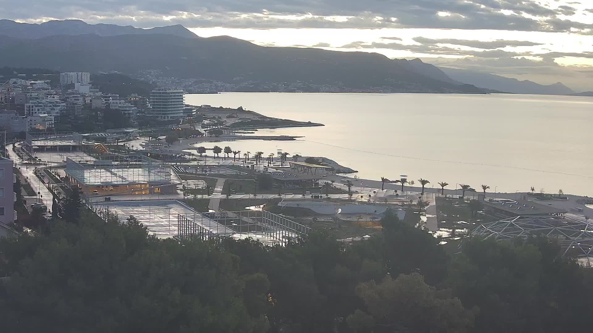 Playa Žnjan e instalaciones deportivas – Split