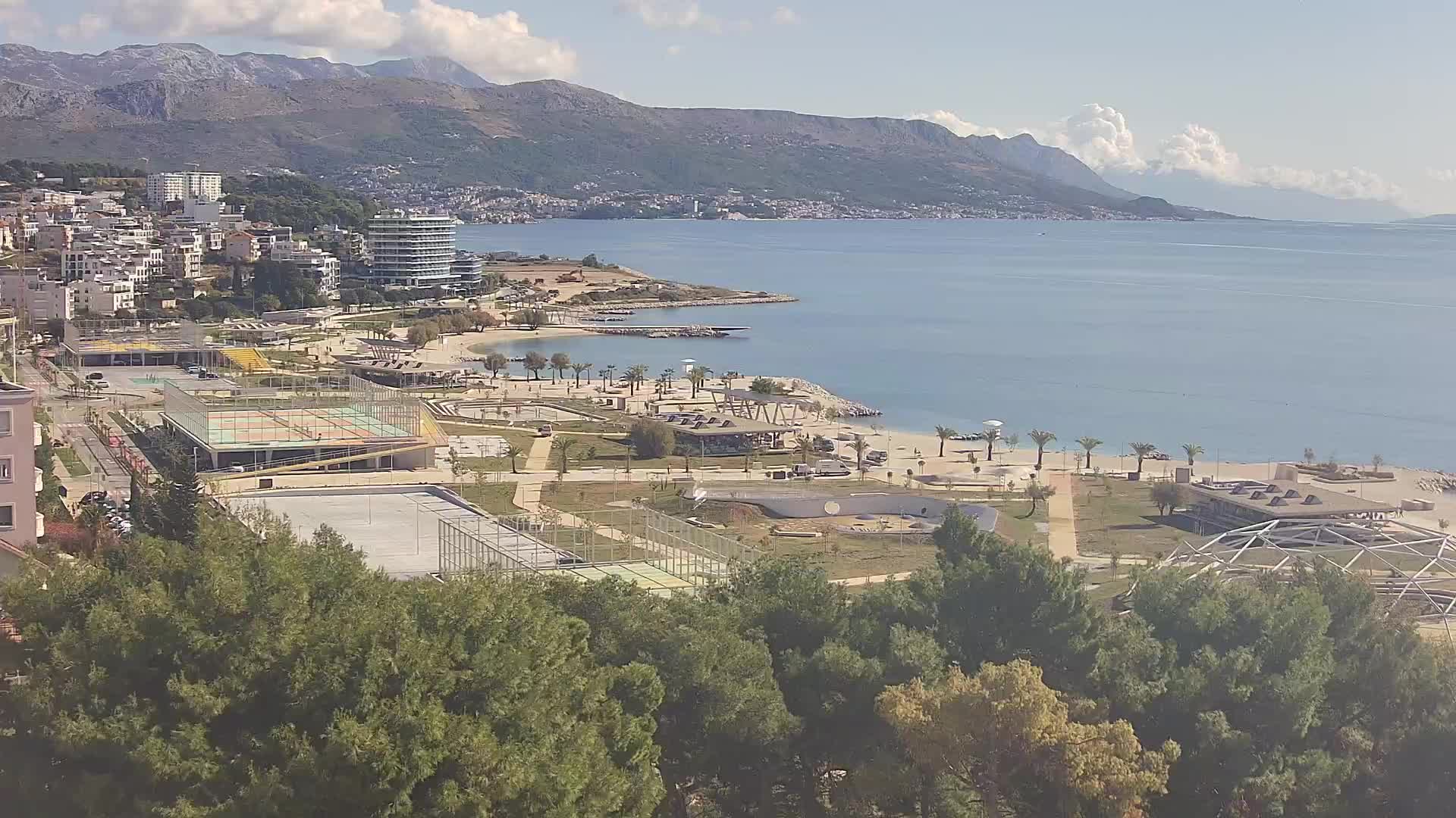 Plaža Žnjan in športni objekti – Split