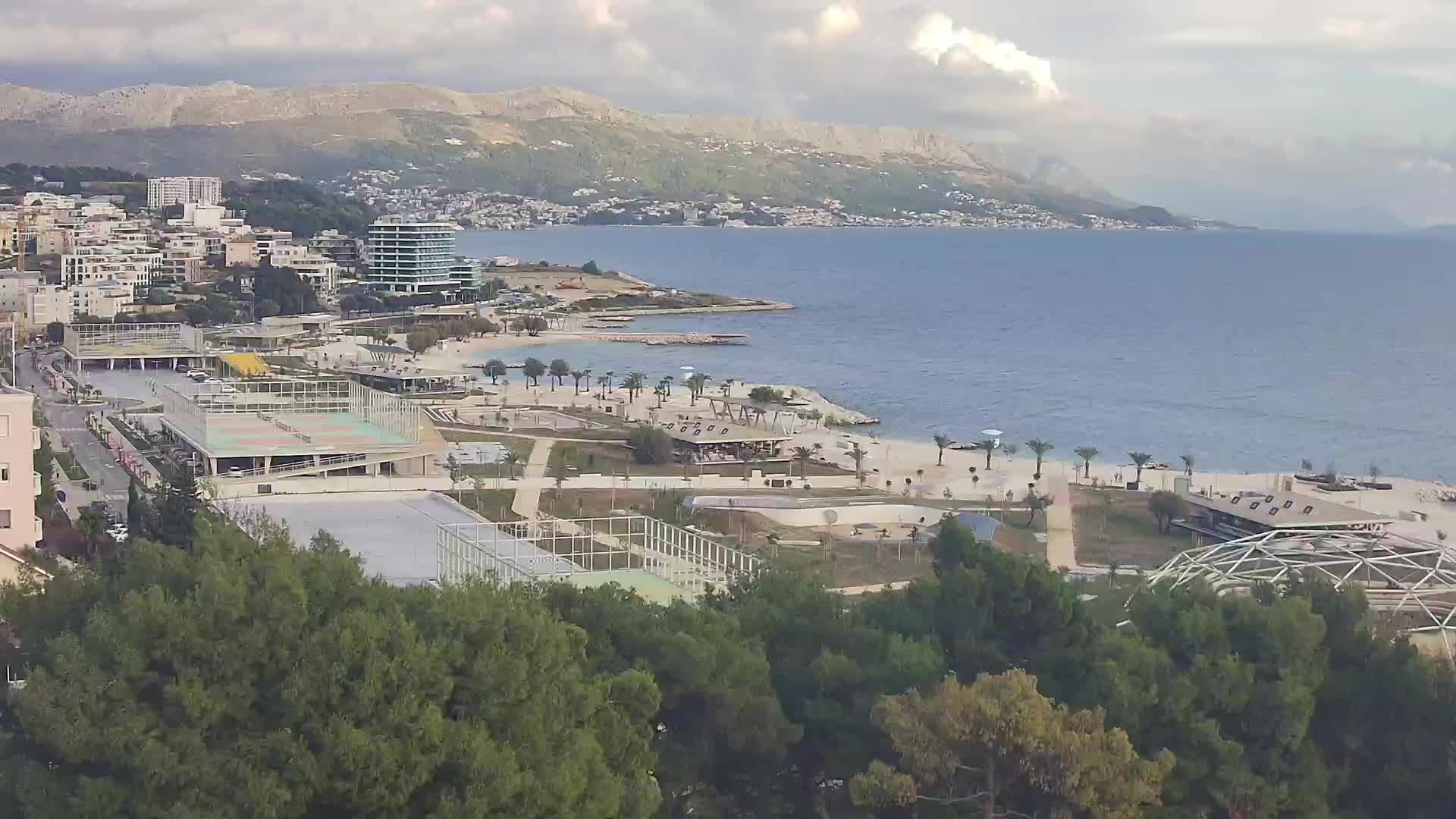 Plaža Žnjan in športni objekti – Split