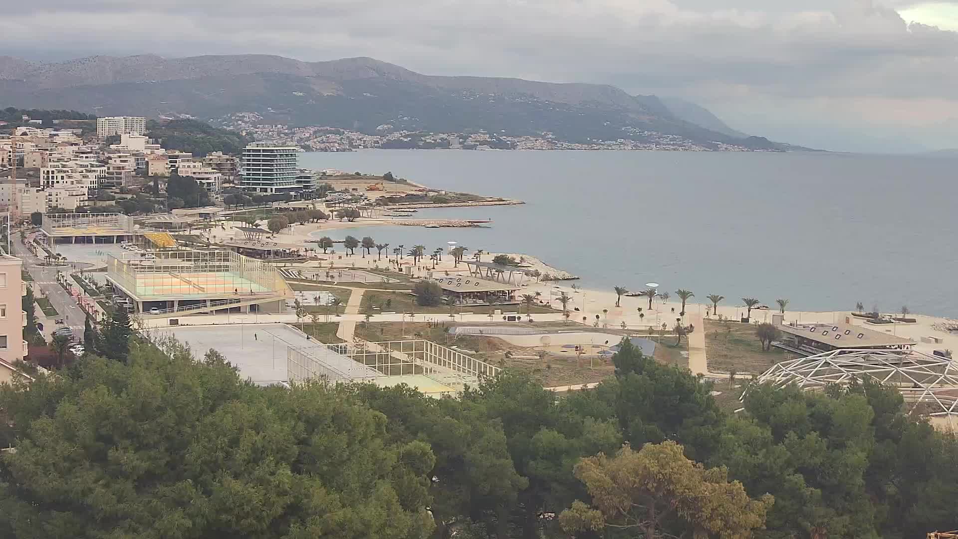 Spiaggia di Žnjan e impianti sportivi – Spalato